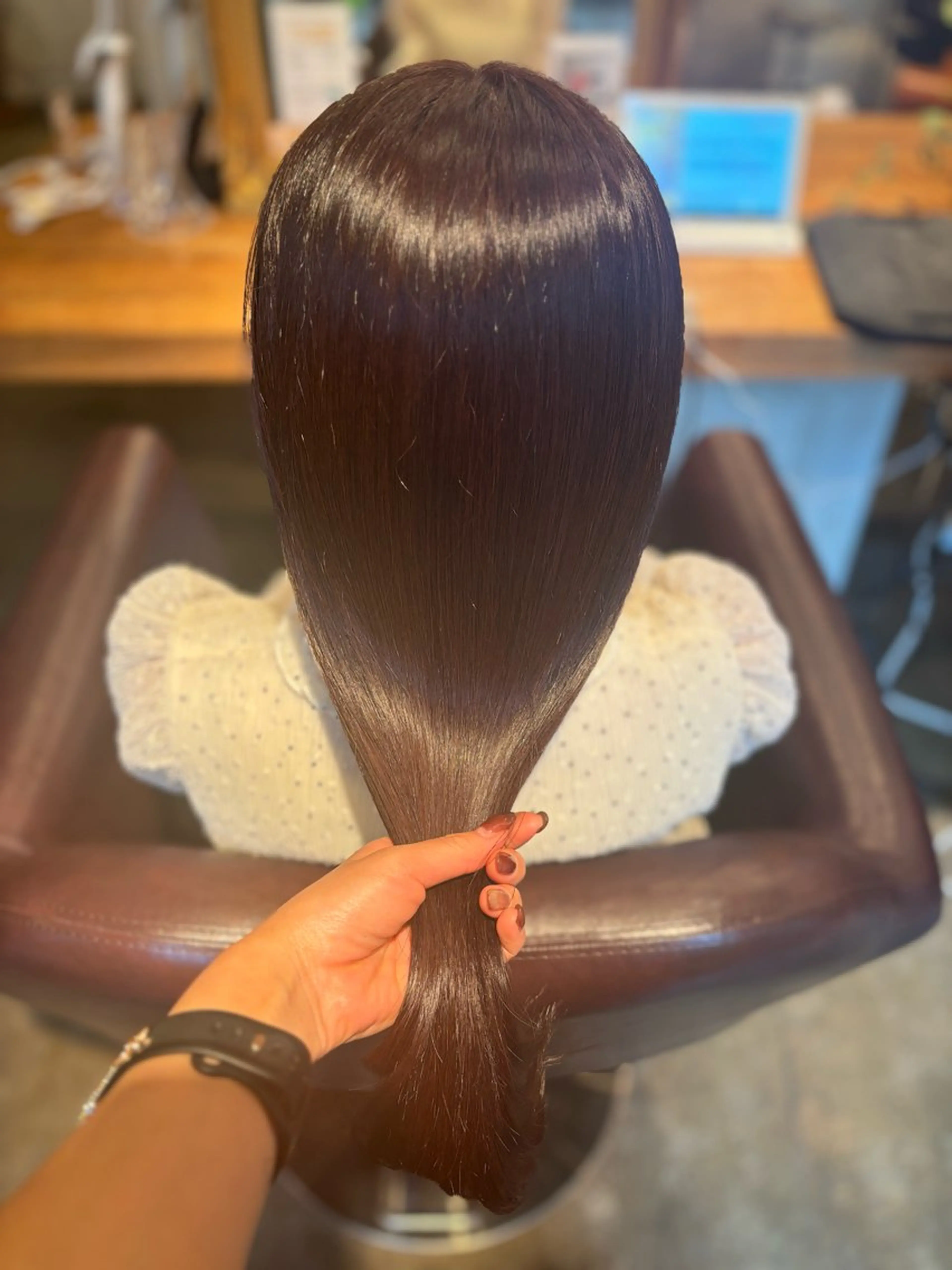ロング カラー ブラウンカラー 髪質改善カラー ベージュ🤎YUMEのヘアスタイル