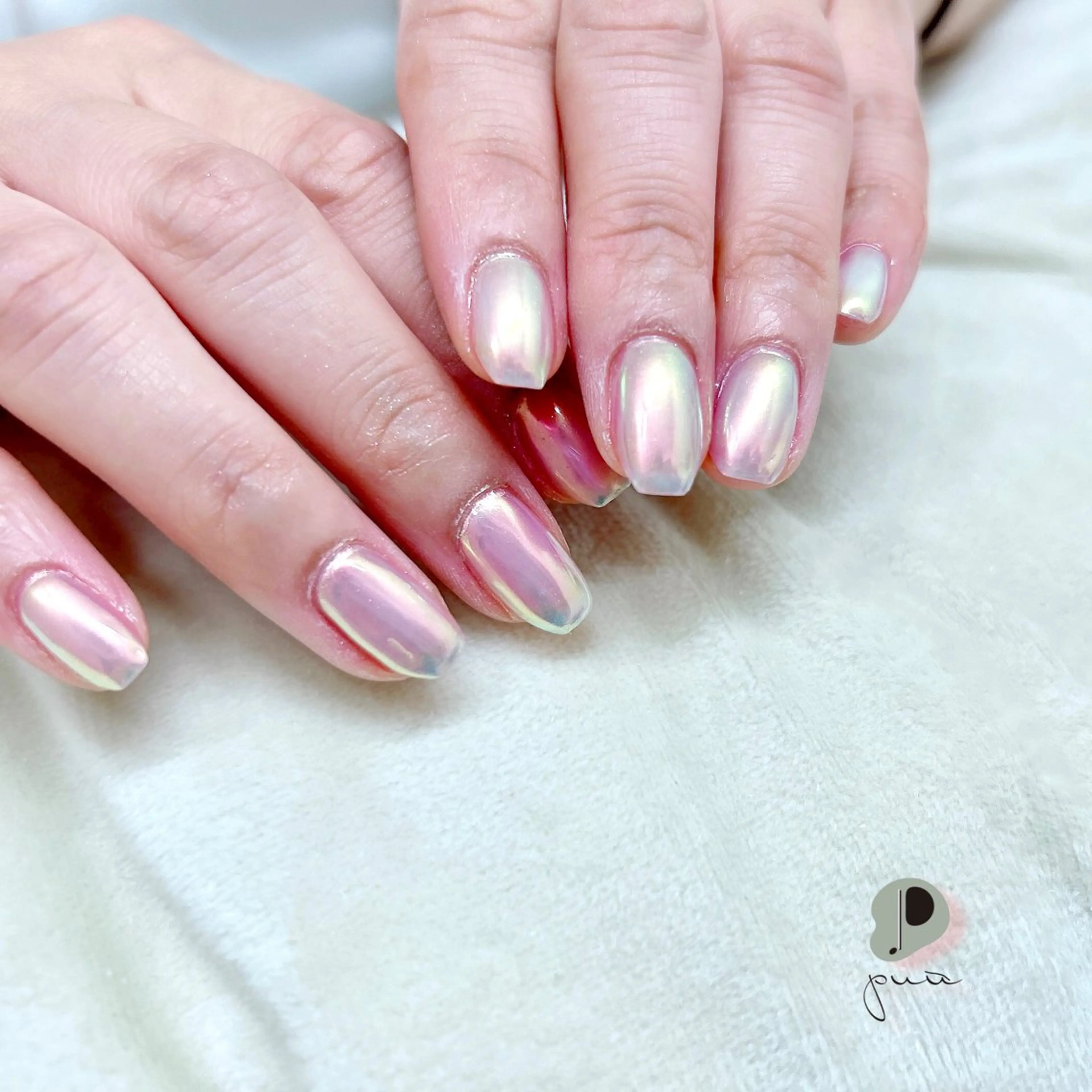 ネイル オーロラネイル ジェルネイル ワンカラーネイル ハンドネイル Nail salon puu kyotoのネイルデザイン