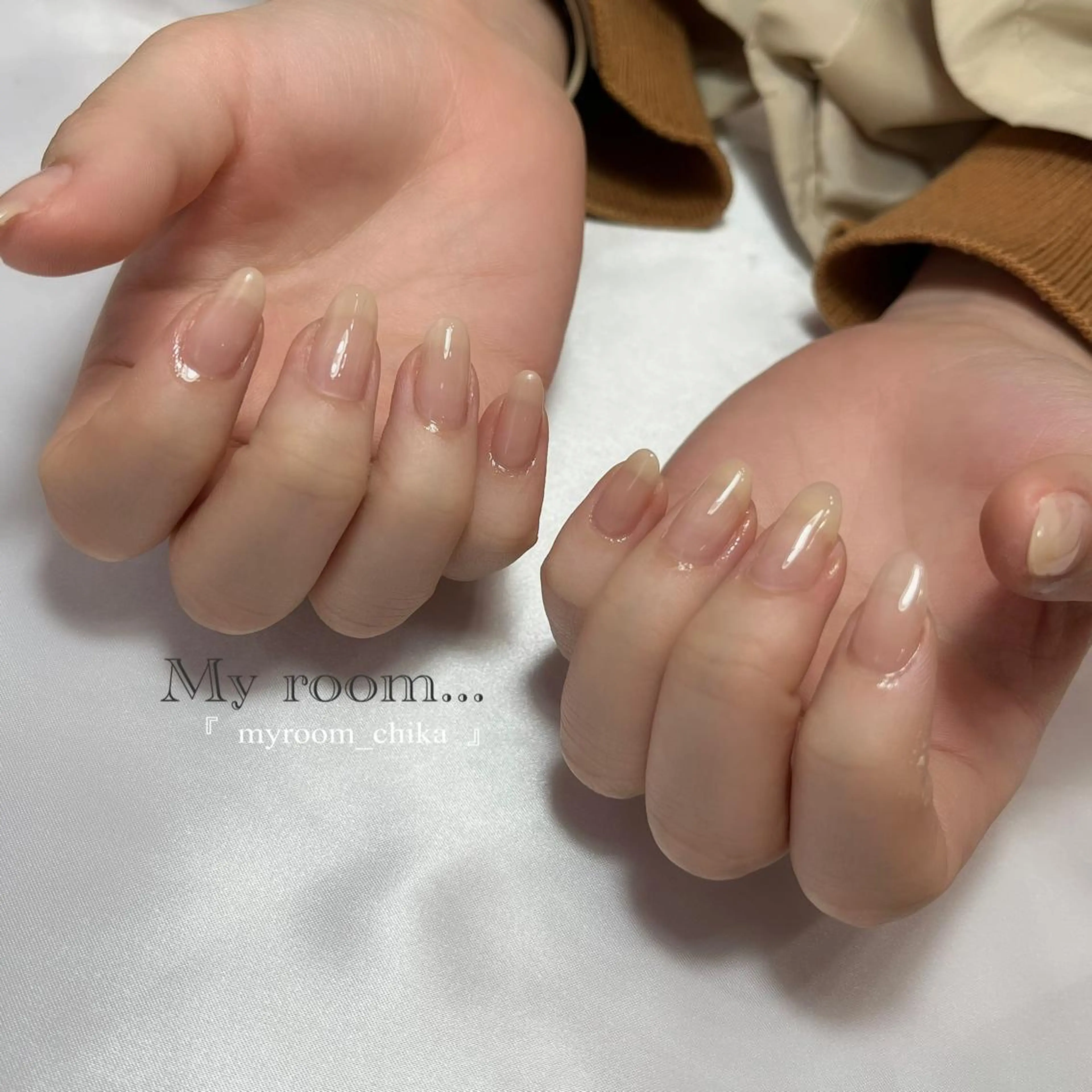 ネイル Amua.facial salon所属・ネイル・ハーブ Amua.新宿御苑のエステ・リラクイメージ