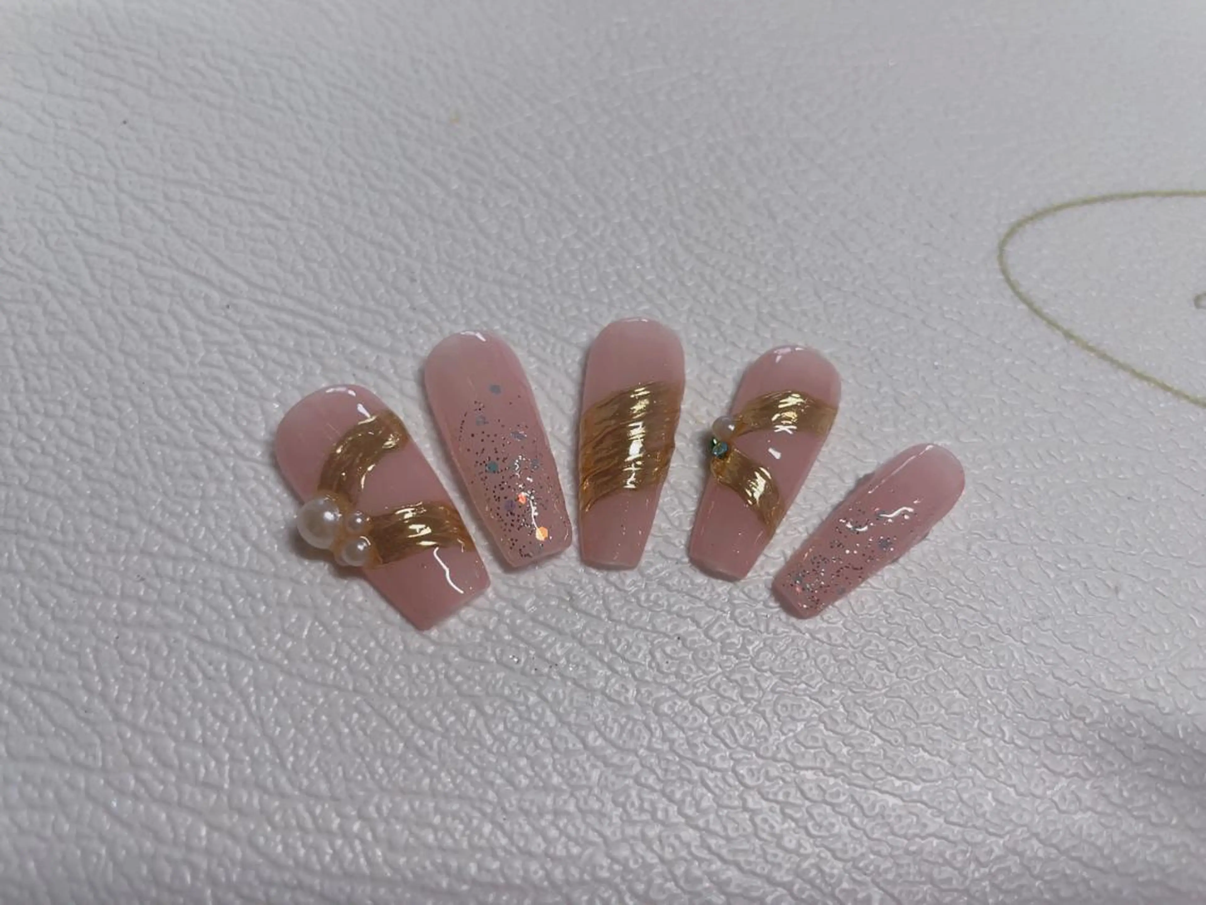 ネイル ミラーネイル ピンク リボン 夏ネイル エン Nail salonのネイルデザイン