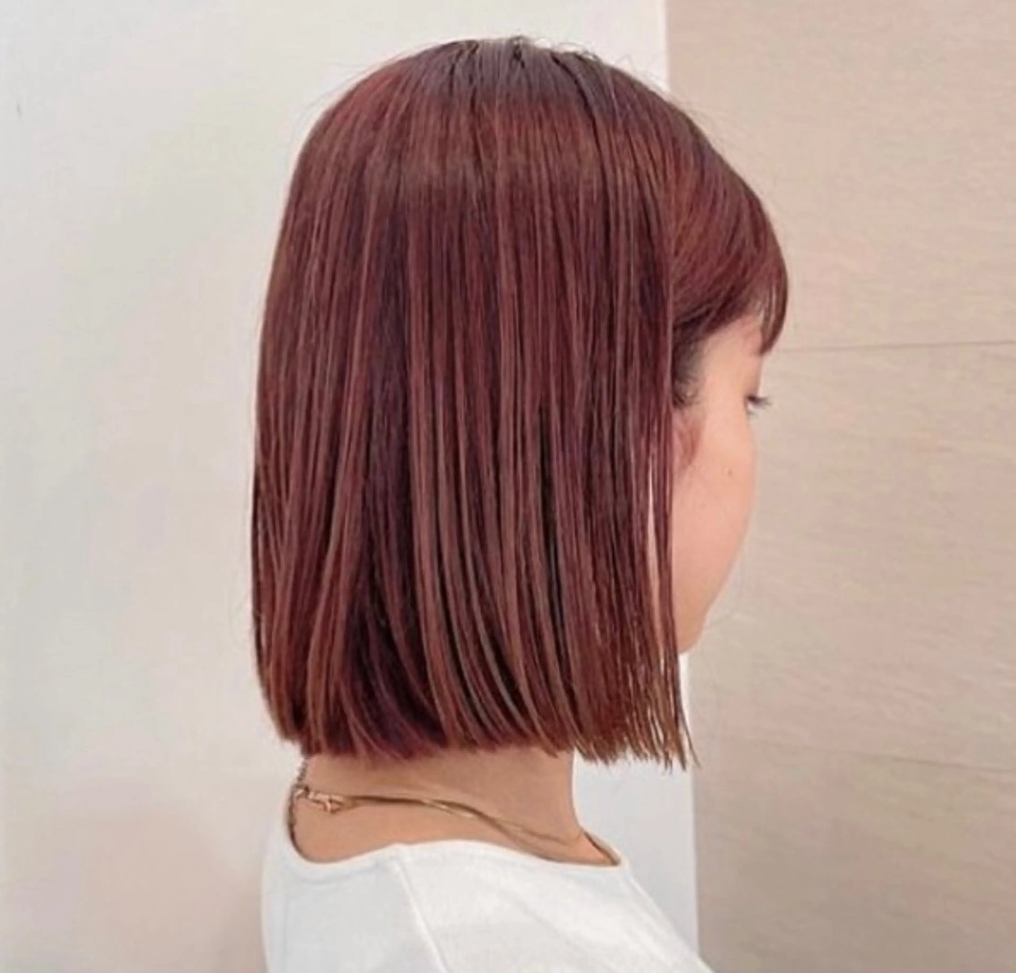 ミディアム カラー ピンクカラー ボブ カット ヘアカラー shiori/暖色/ レイヤー/似合わせのヘアスタイル