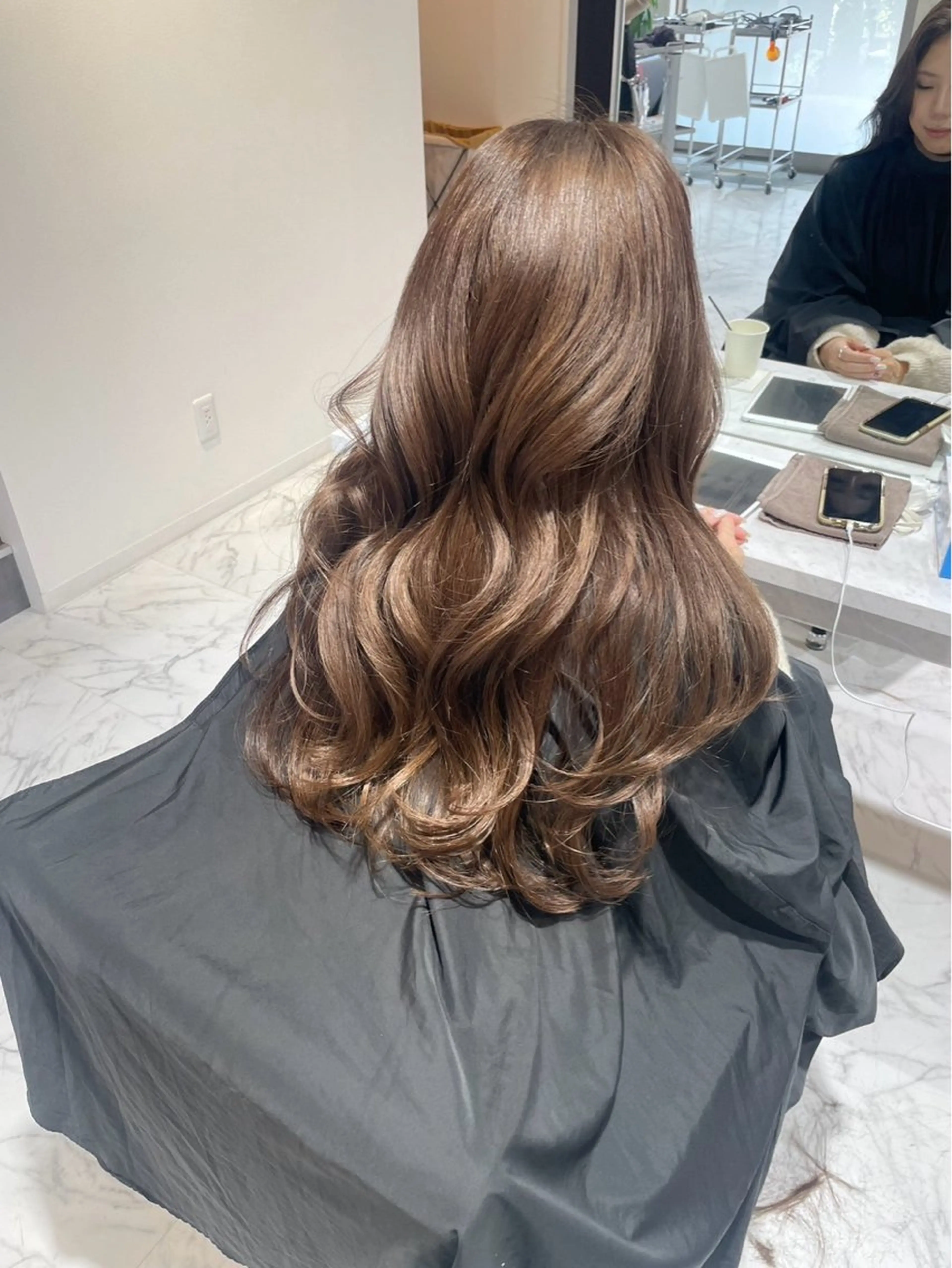 ロング カラー ブリーチ ブラウンカラー 福田 奈那のヘアスタイル