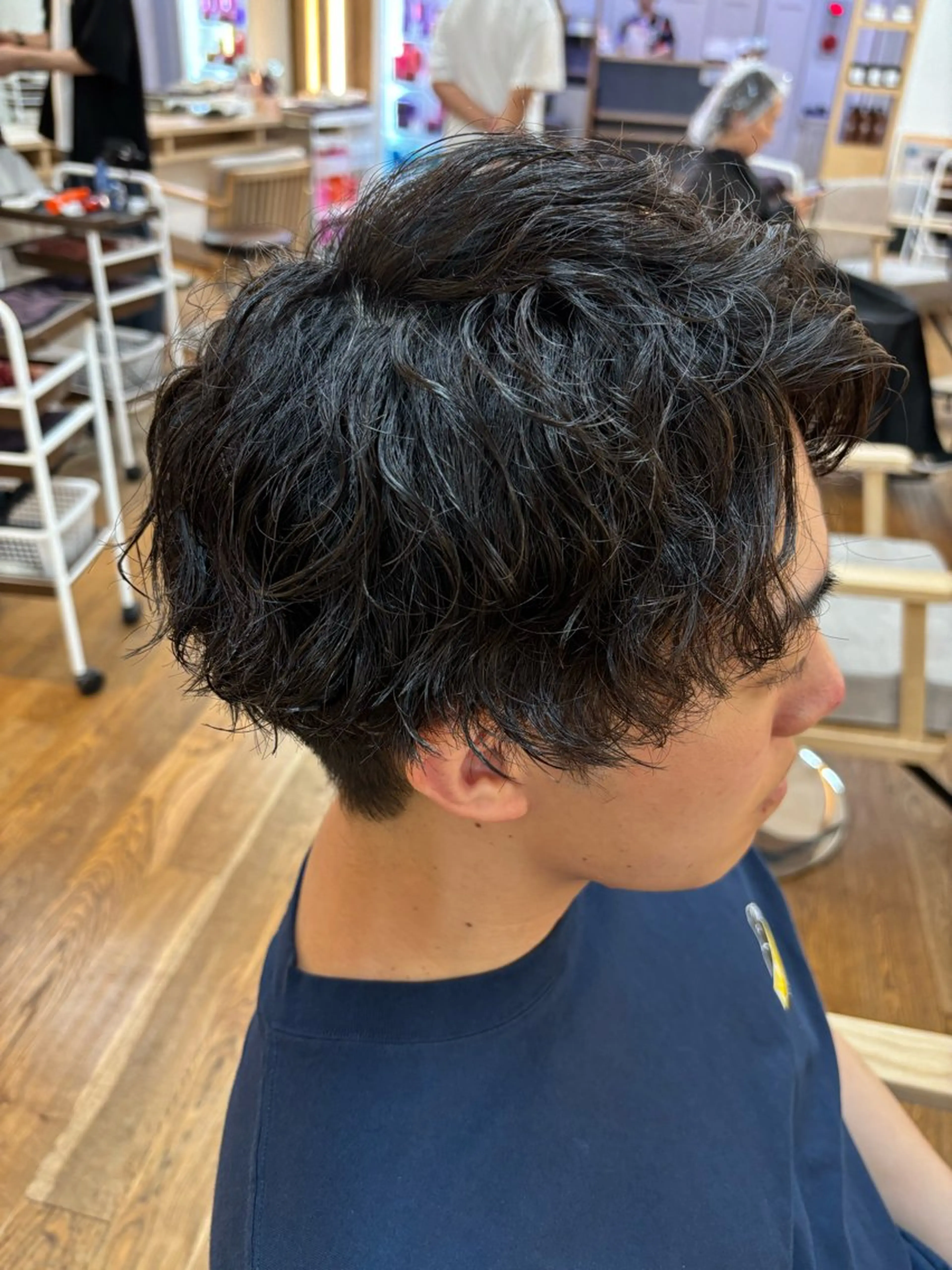 ショート パーマ メンズ 刈り上げ メンズ✨パーマ 大室雄基のヘアスタイル