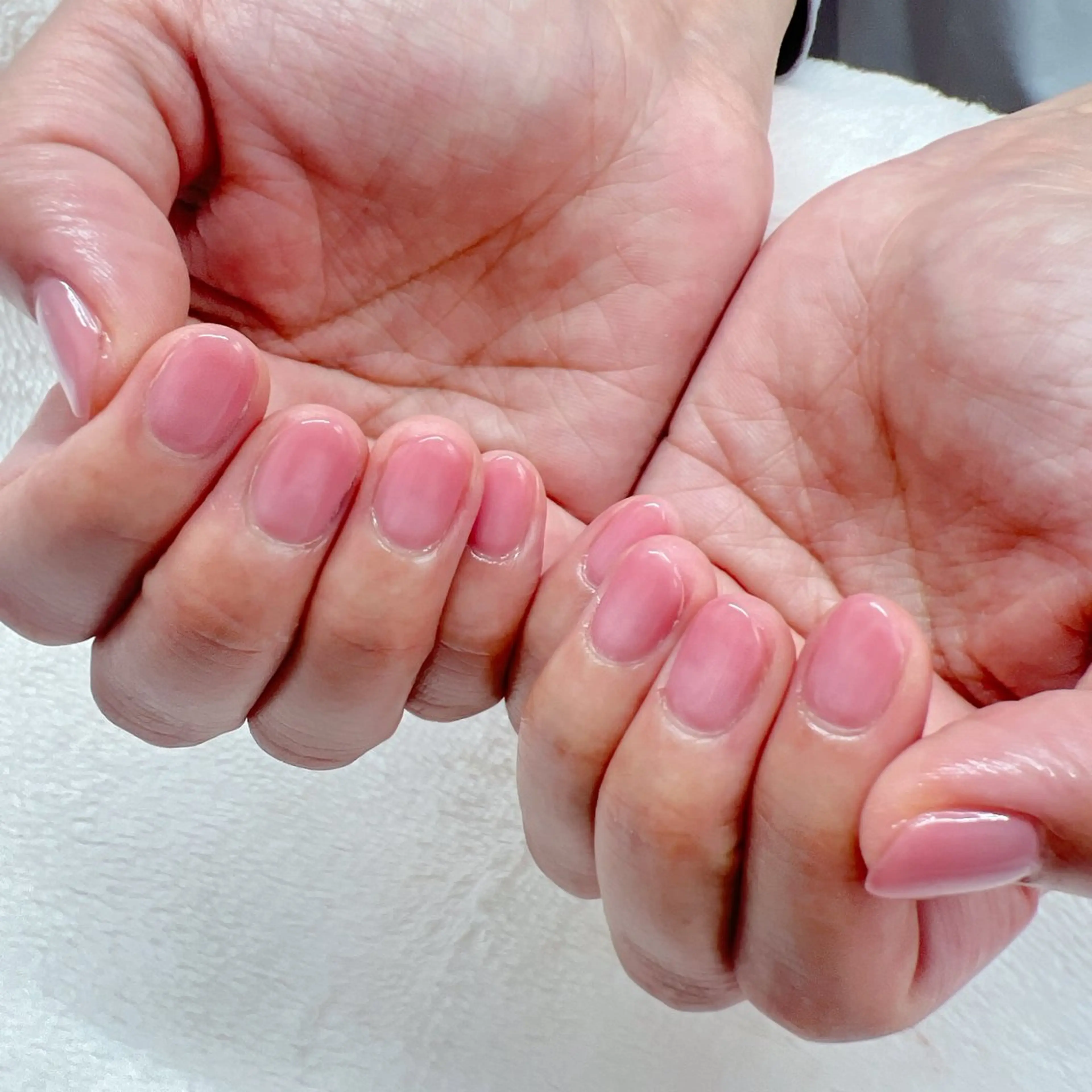 ネイル ハンドネイル Emi lyのネイルデザイン