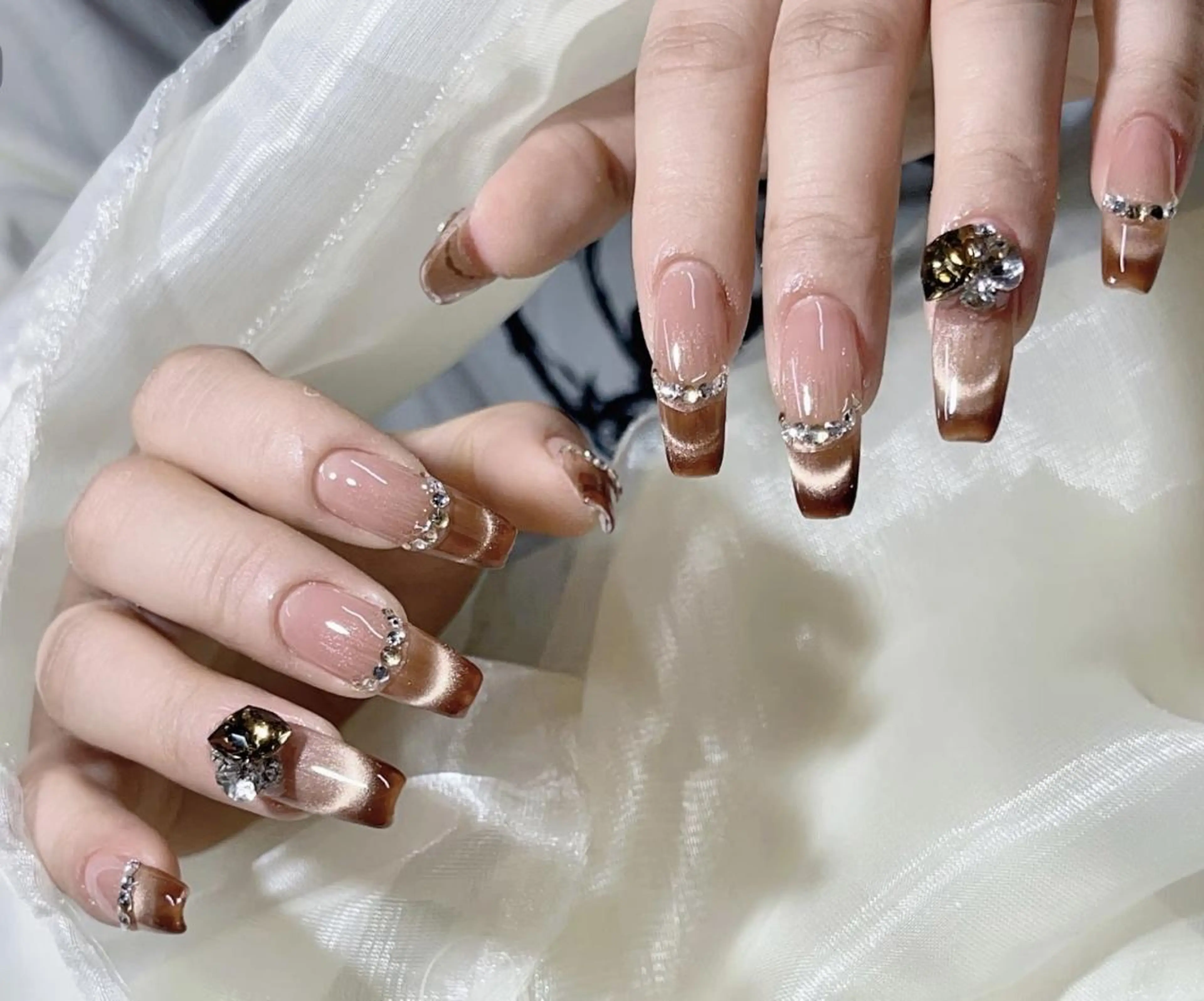 ネイル ハンドネイル 🎀 Ayaka_nailのネイルデザイン