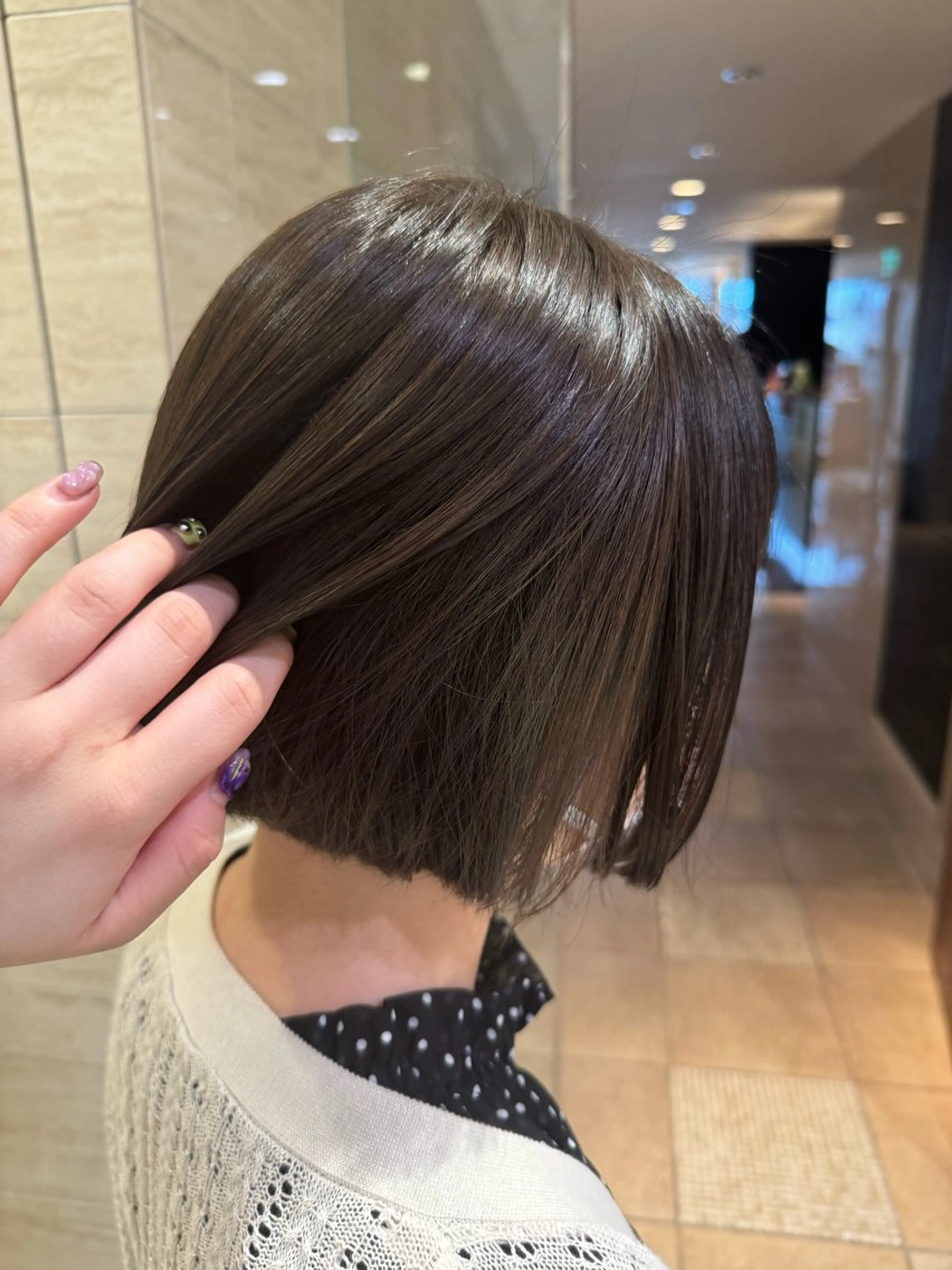 ショート カラー ヘアカラー トリートメント Rinka🍓カット /髪質改善/縮毛矯正のヘアスタイル