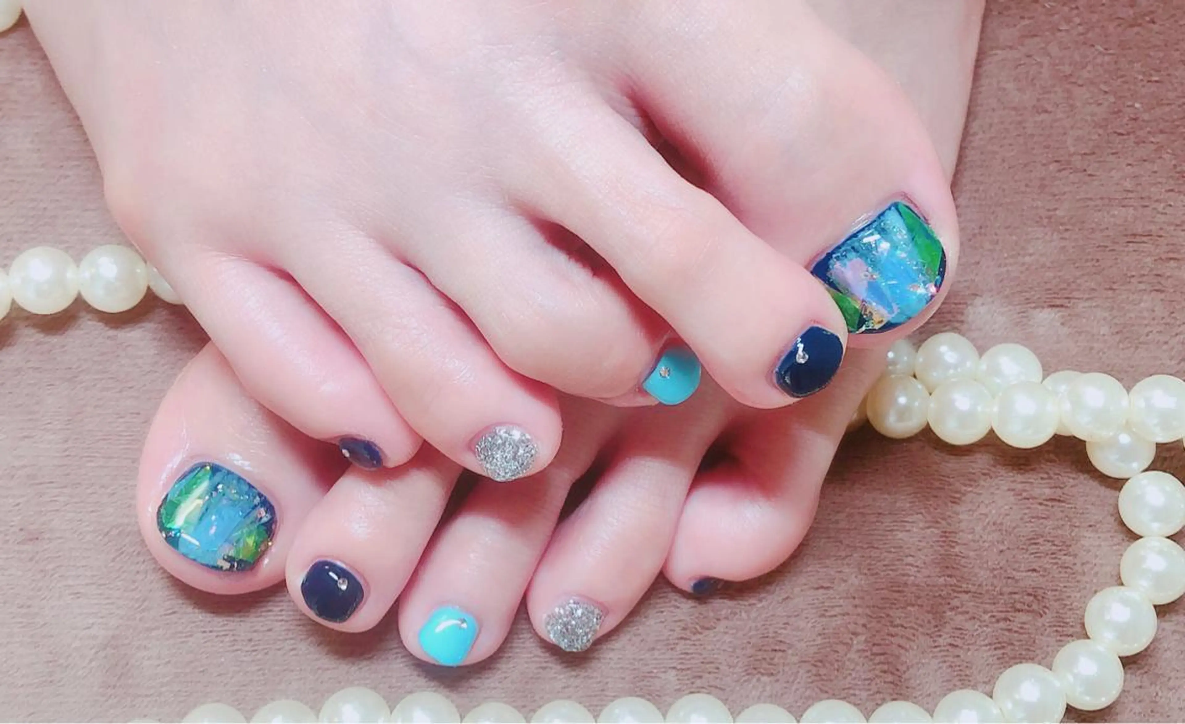 ネイル BIN nailのネイルデザイン