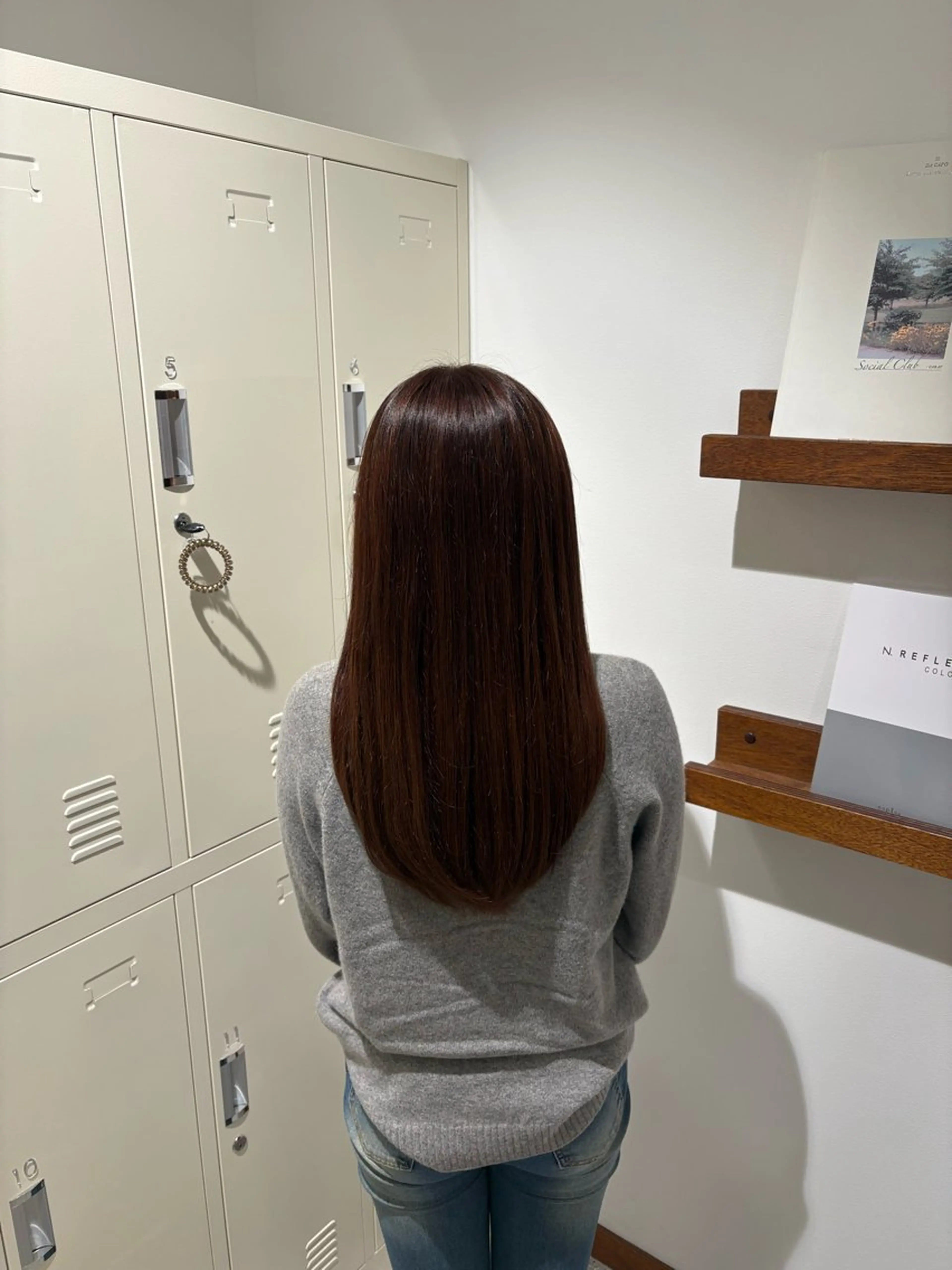 カラー 藤波 愛佳のヘアスタイル
