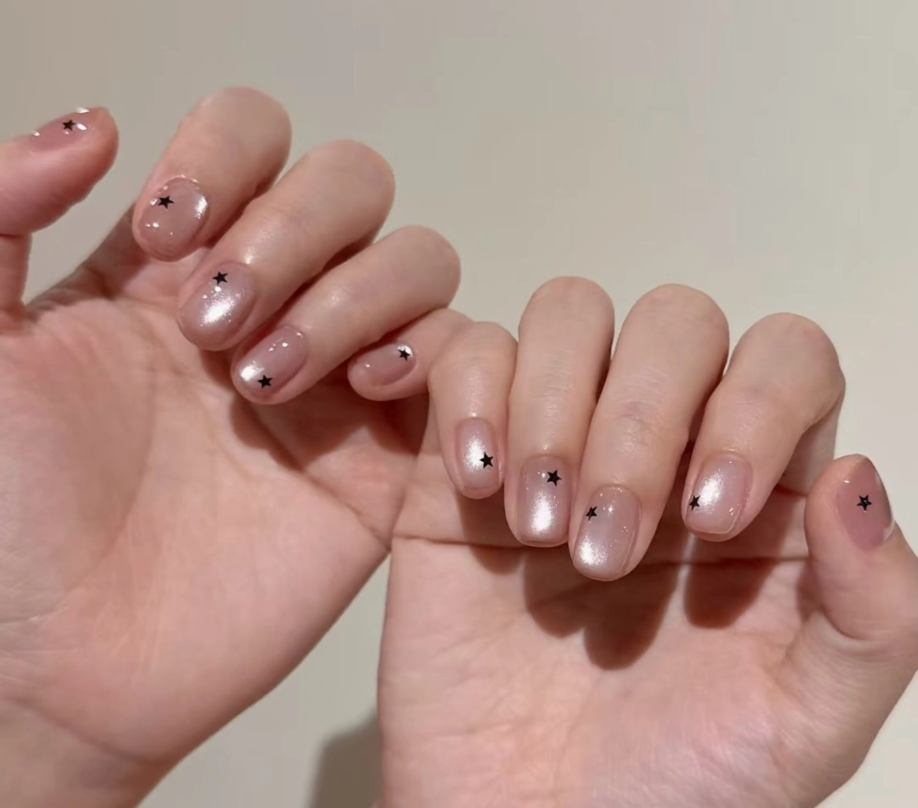 ネイル 高木 維麗絲のネイルデザイン