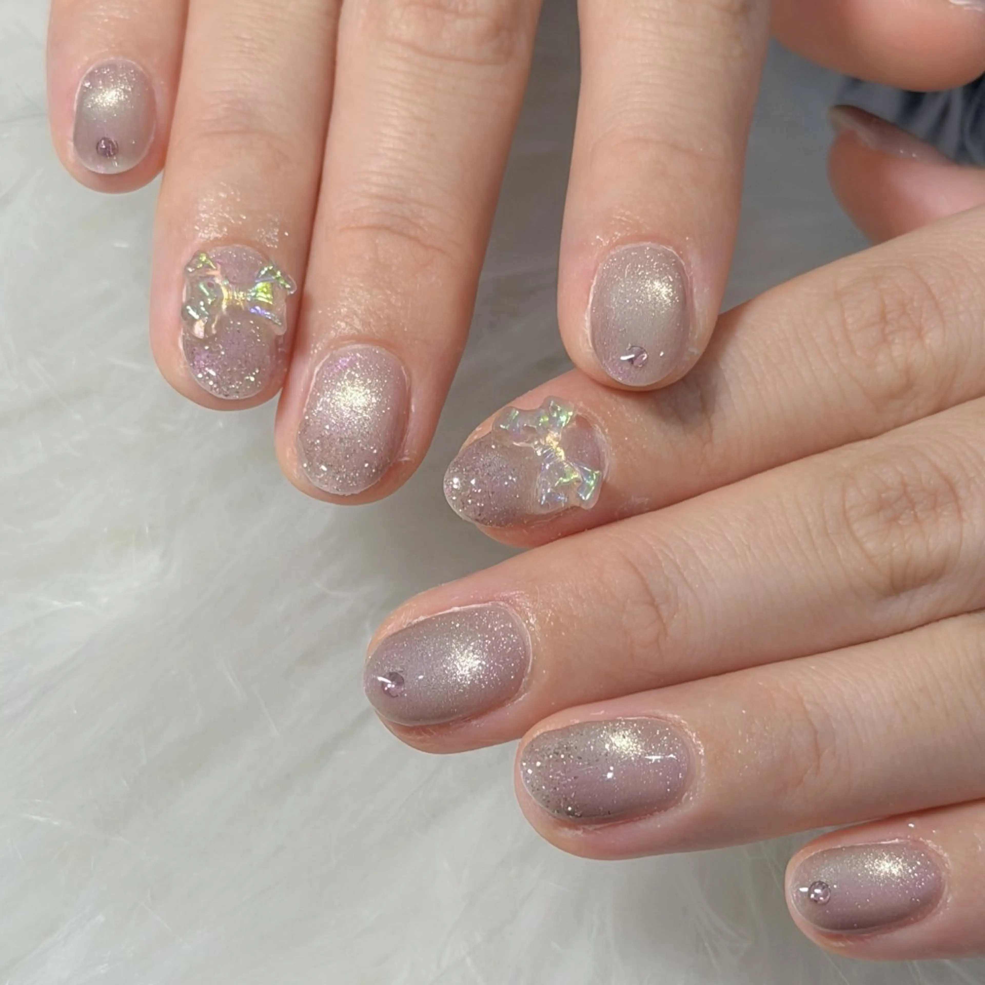 ネイル ハンドネイル フットネイル LAVISH nanamiのネイルデザイン