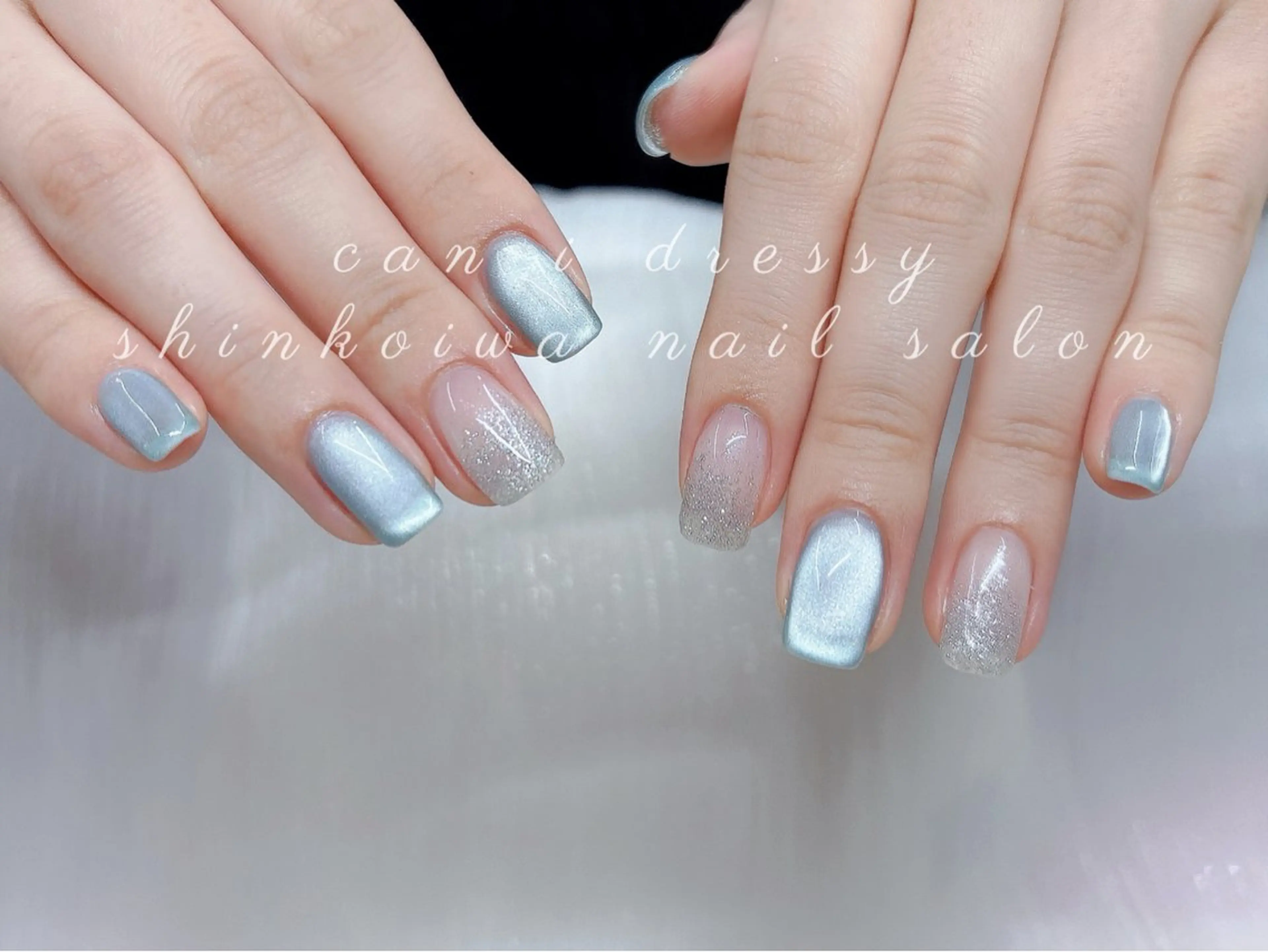 ネイル フラッシュネイル キラキラネイル 水色 マグネットネイル シルバー ハンドネイル キャンアイドレッシー 新小岩のネイルデザイン