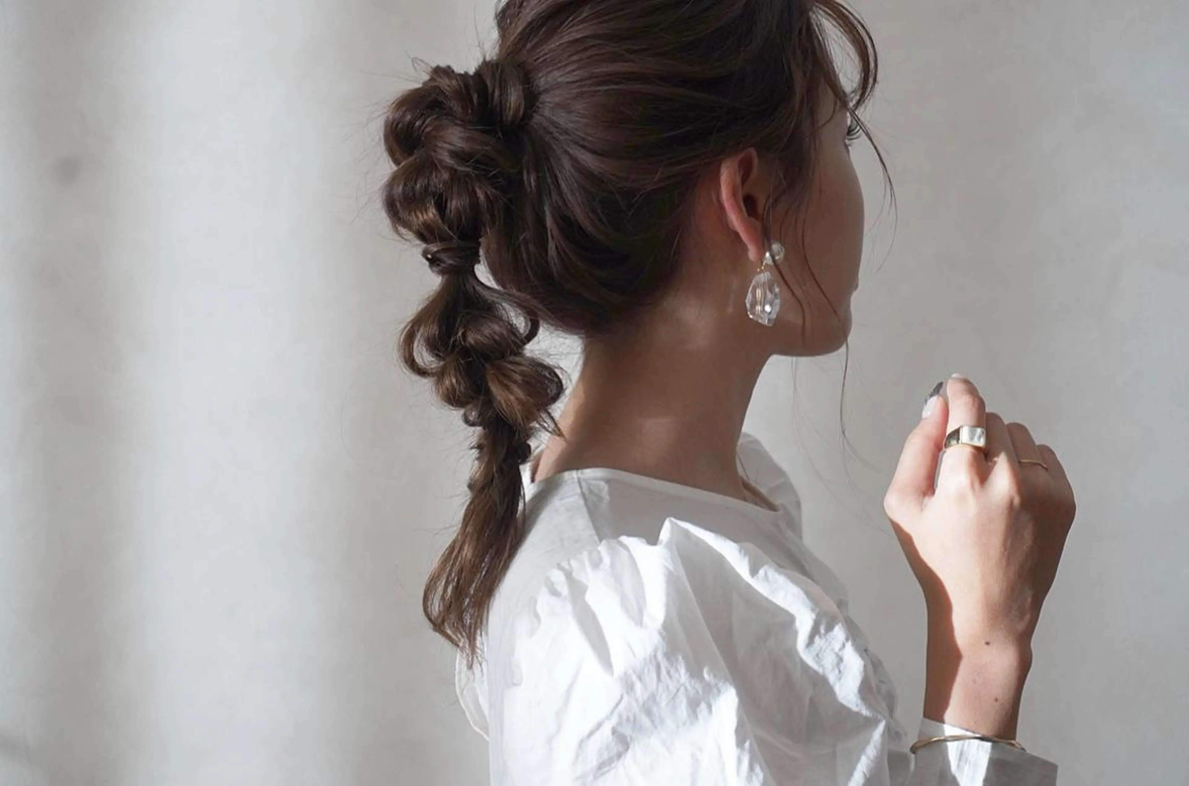 セミロング ヘアアレンジ ヘアメイク new meのヘアスタイル