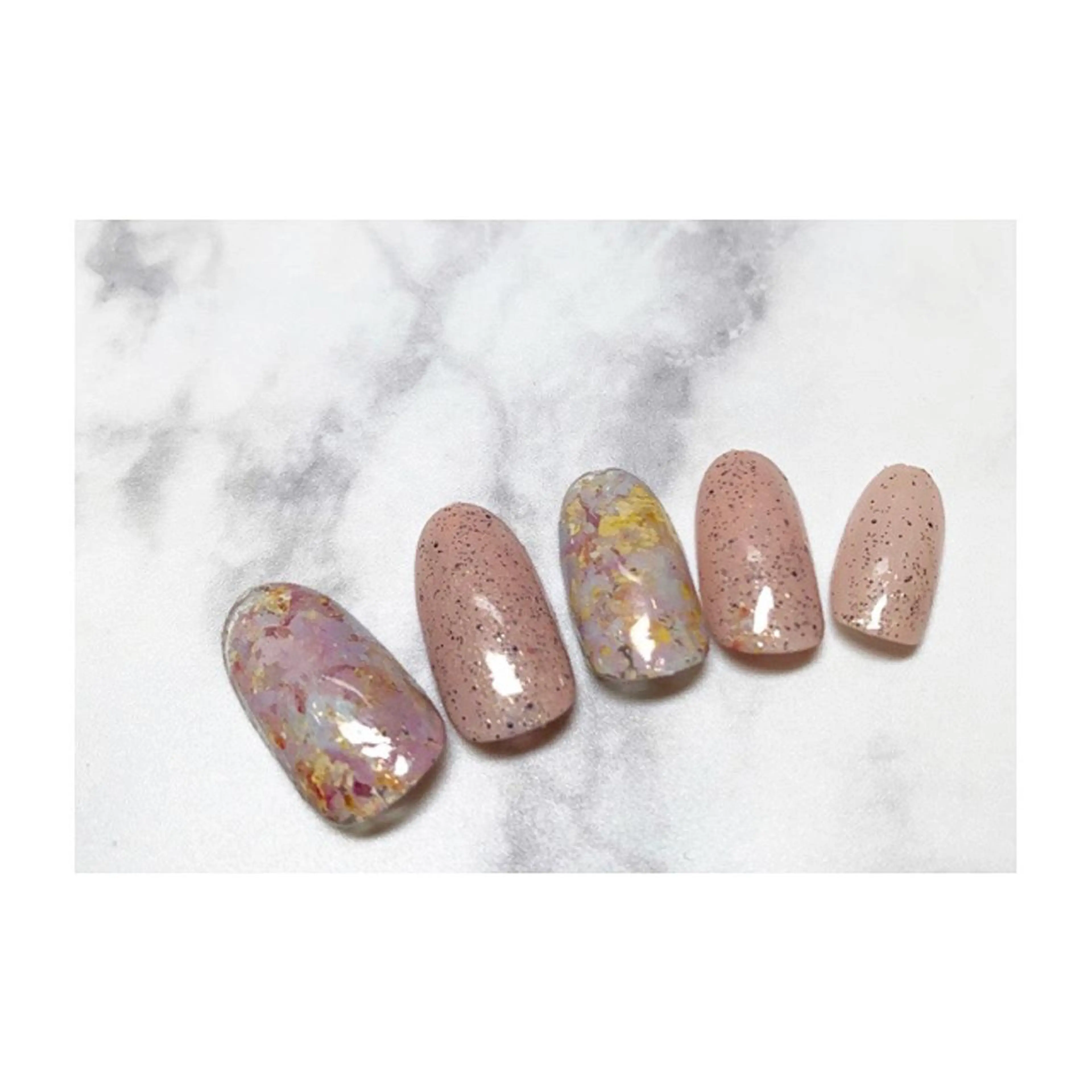 ネイル 駒月 明日香の眉毛・アイブロウイメージ