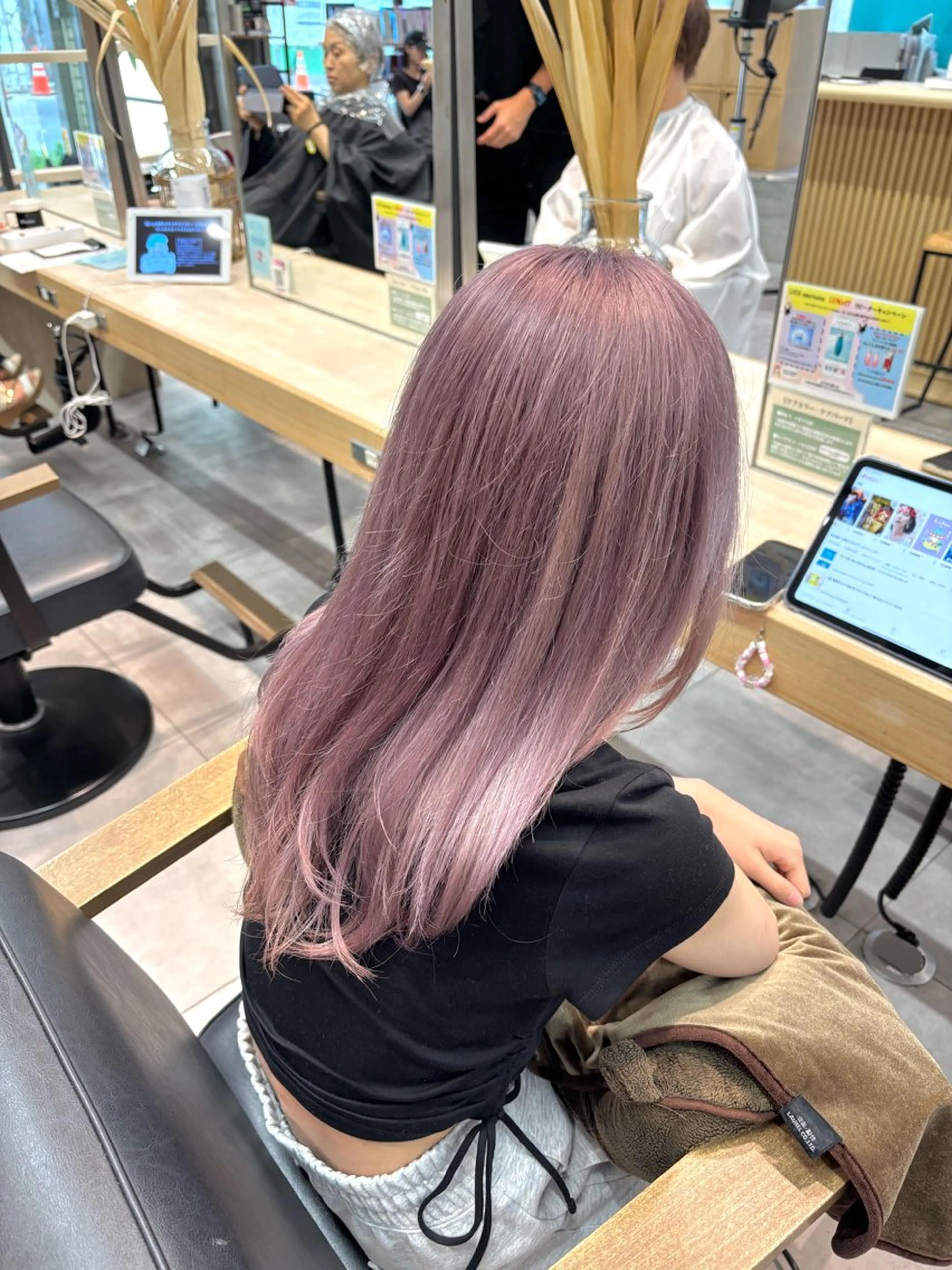 【カラーモデル】✨先着5名限定👑ブリーチ使用・ダブルカラー🎨⛈️の写真