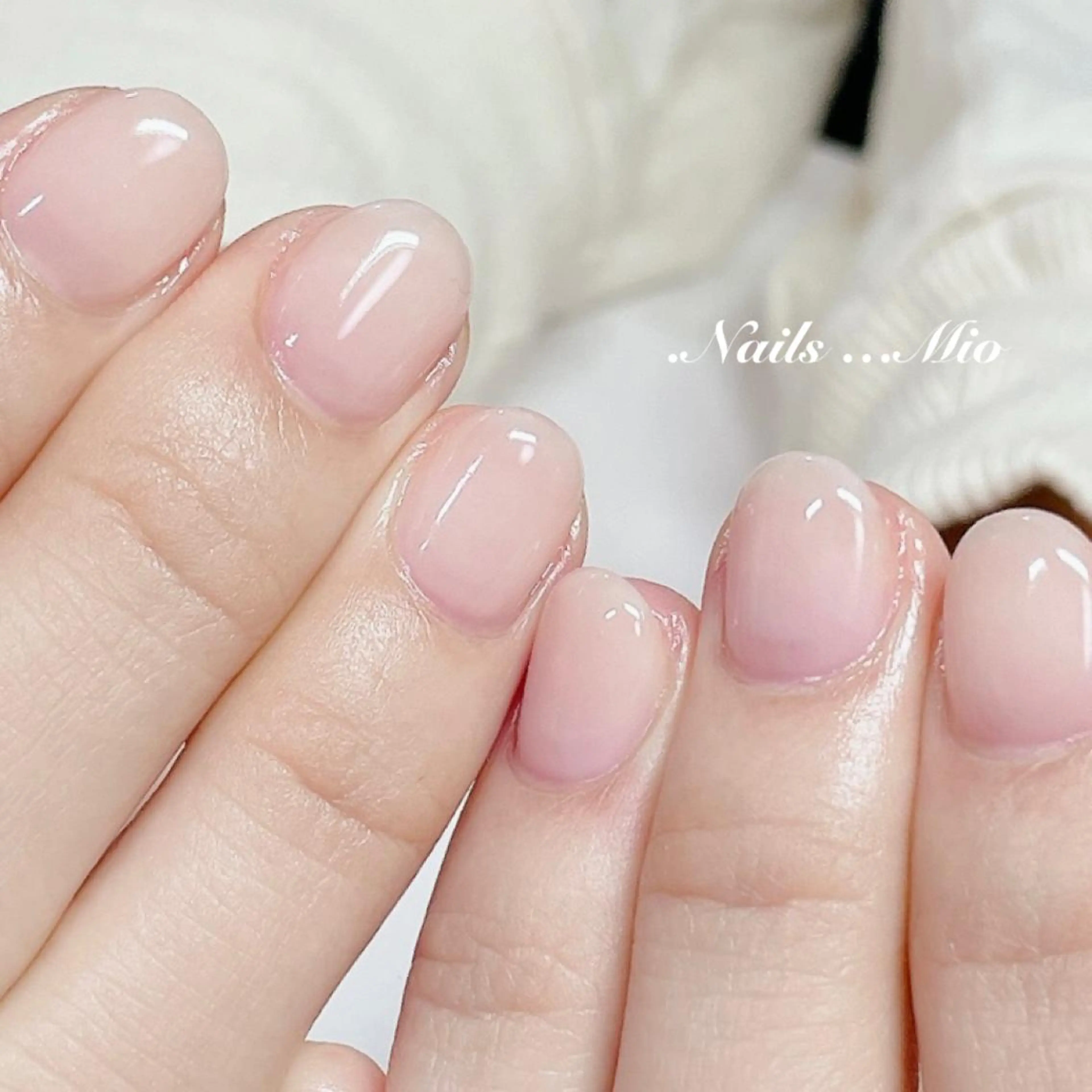 ネイル ジェルネイル ワンカラーネイル .Nails Mio 赤羽西ネイルサロンのネイルデザイン