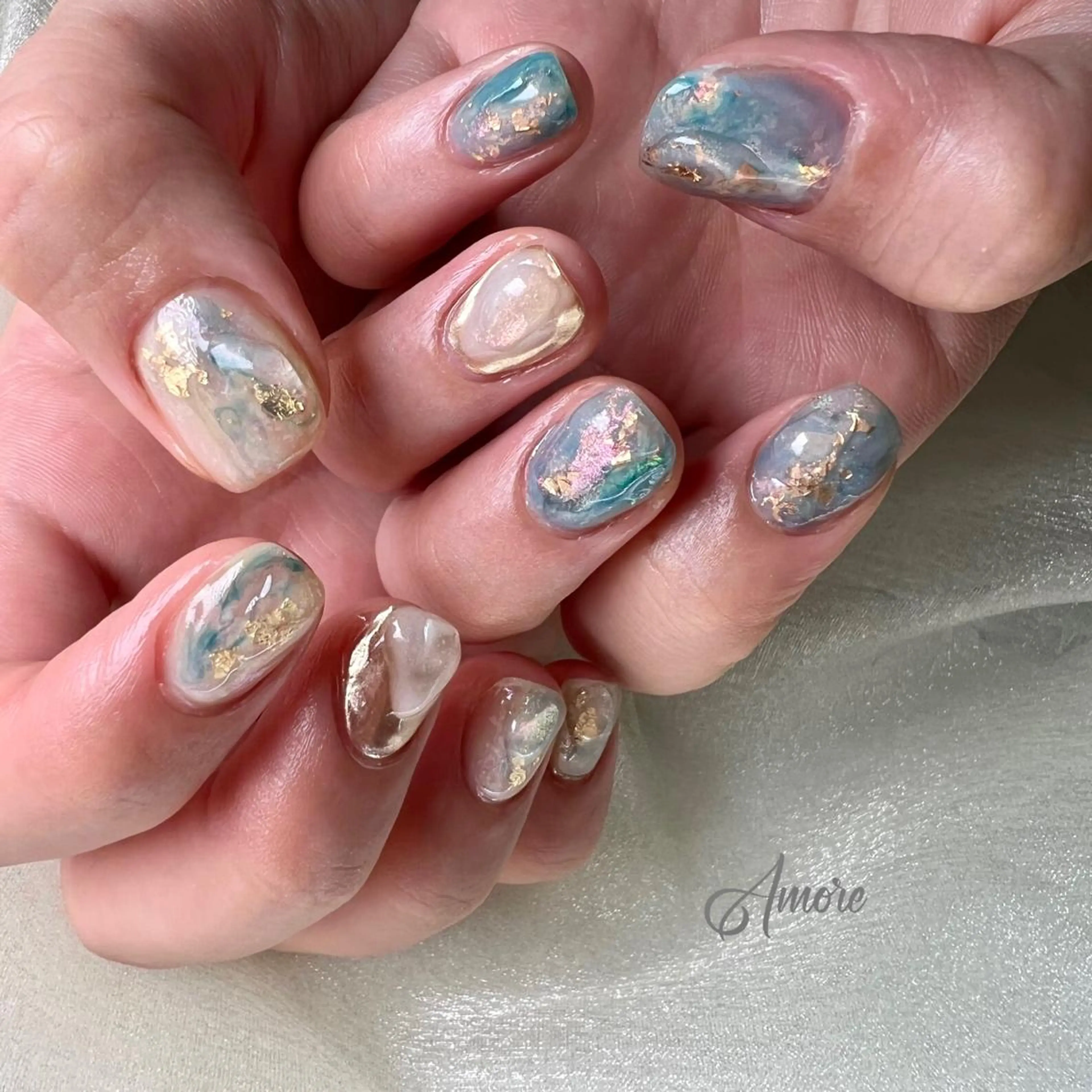 ネイル ジェルネイル 氷ネイル・うるうるネイル マグネットネイル ミラーネイル ニュアンスネイル You kyehwaのネイルデザイン