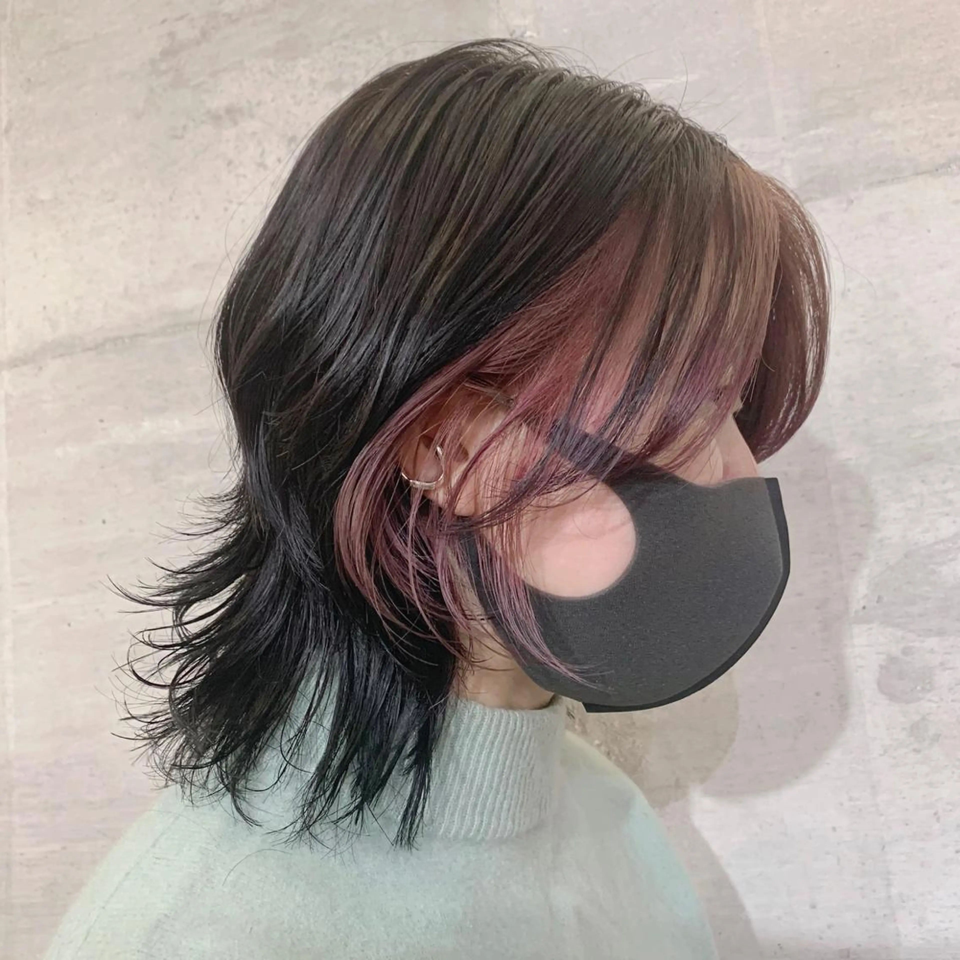 ミディアム カラー ミストバング  フェイスフレーミング カット ヘアカラー トリートメント 韓国ヘア /男女☘️ 細江 美紅のヘアスタイル