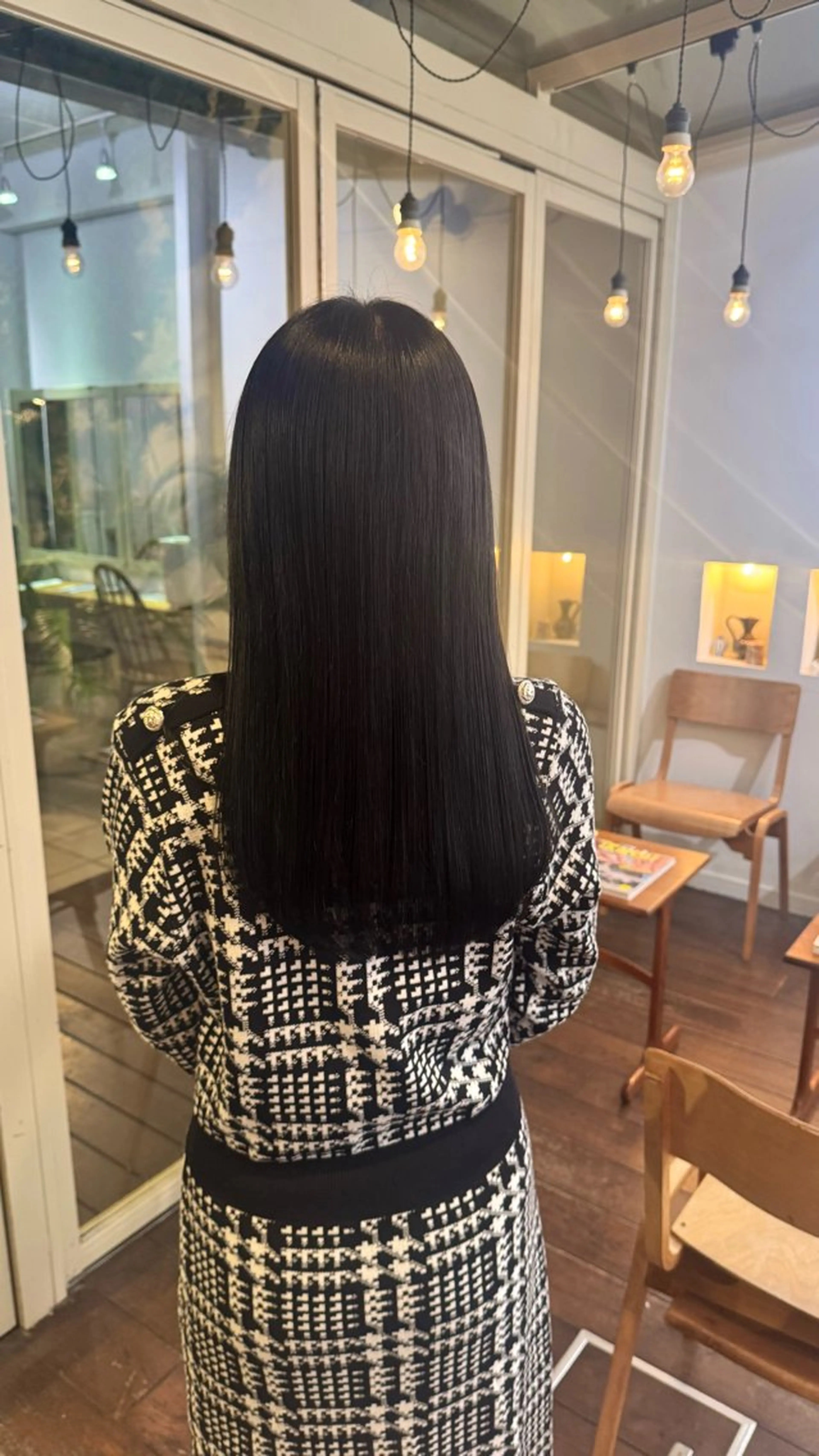 セミロング つかもと みことのヘアスタイル