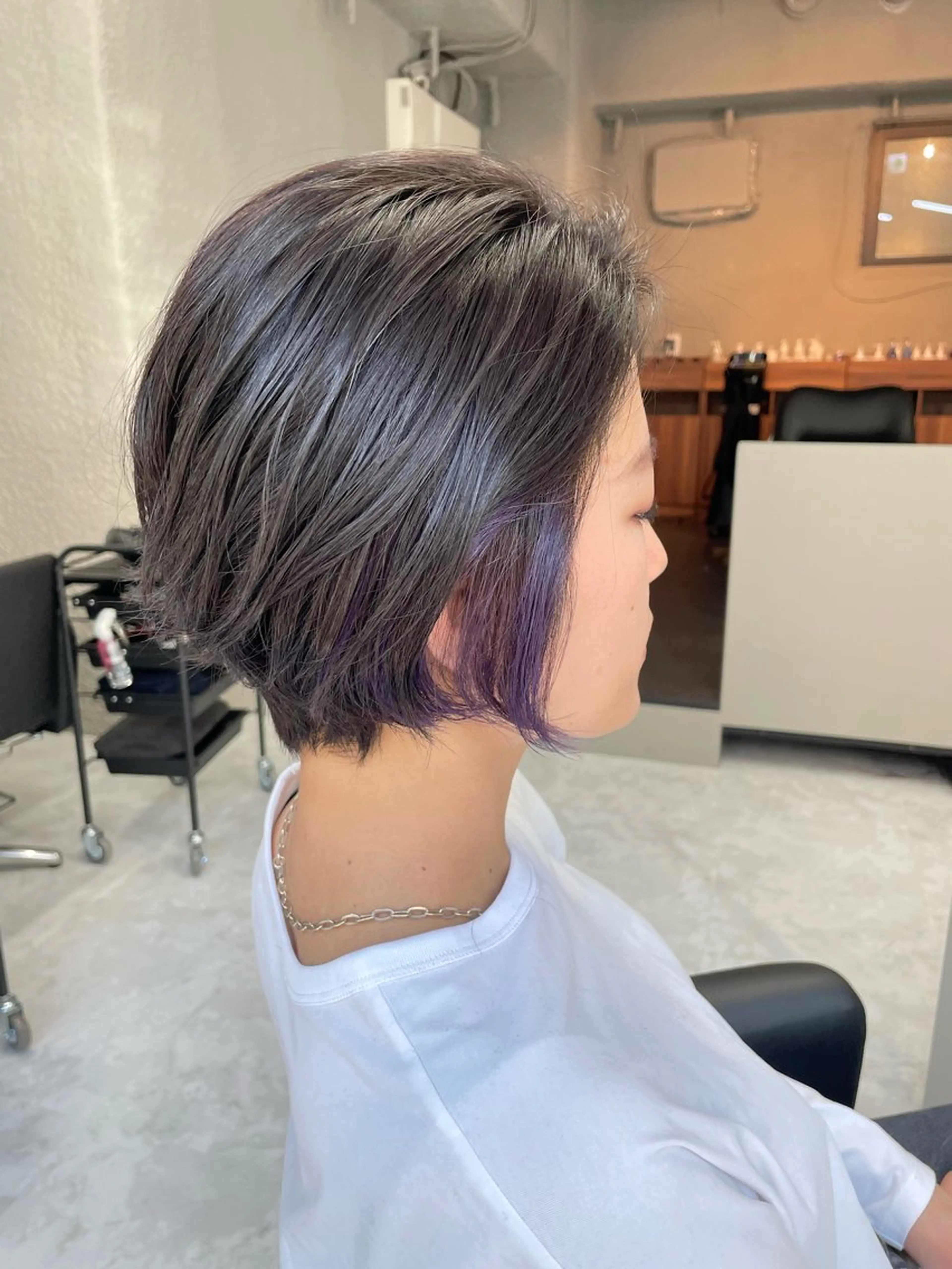 ショート カラー イヤリングカラー パープルカラー ショートヘア カット ✨中野✨髪質改善✨ 野口虎剛のヘアスタイル