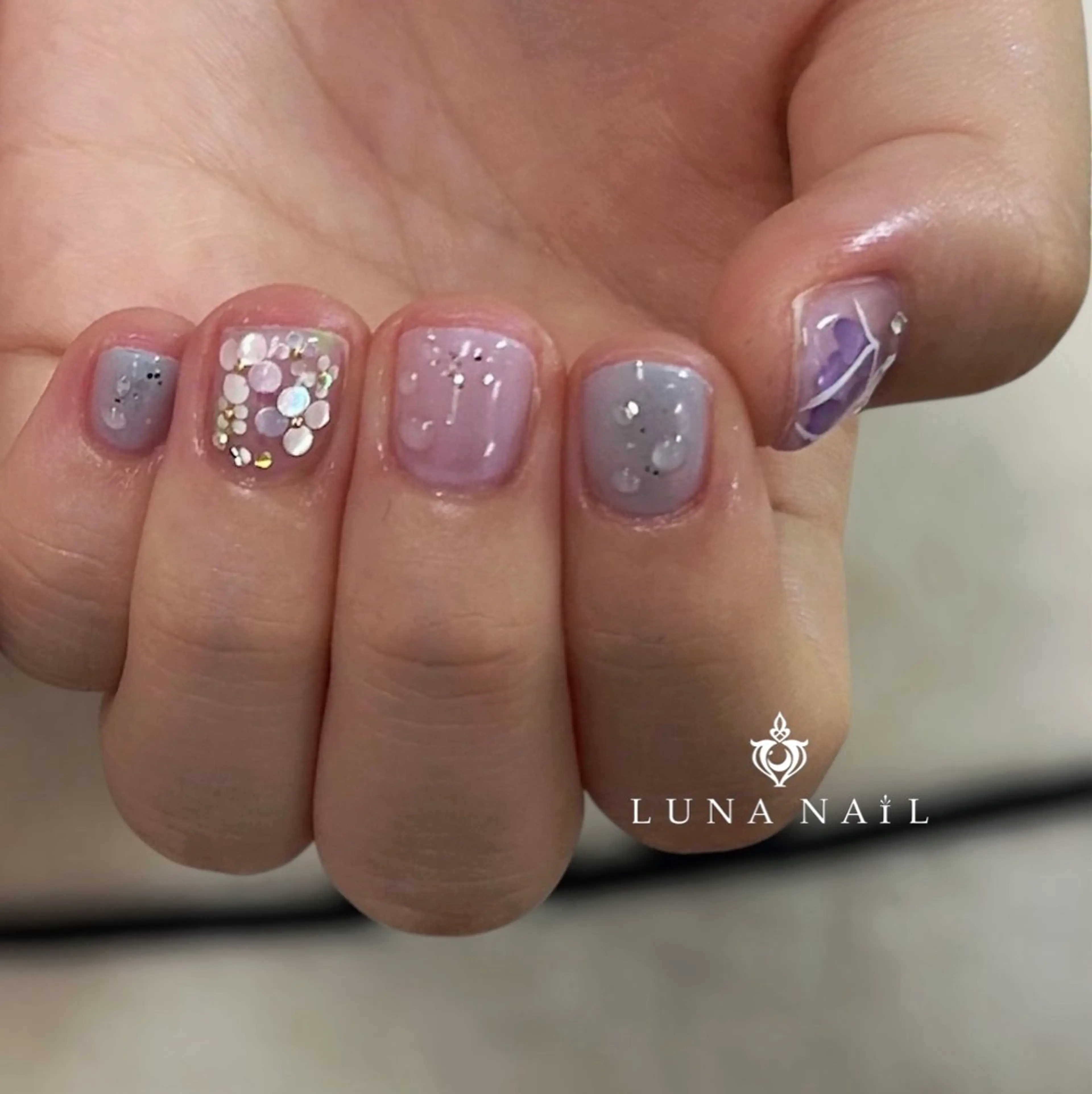 ネイル ハンドネイル アトリエ　ミモザ所属・いまむら あかりのネイルデザイン