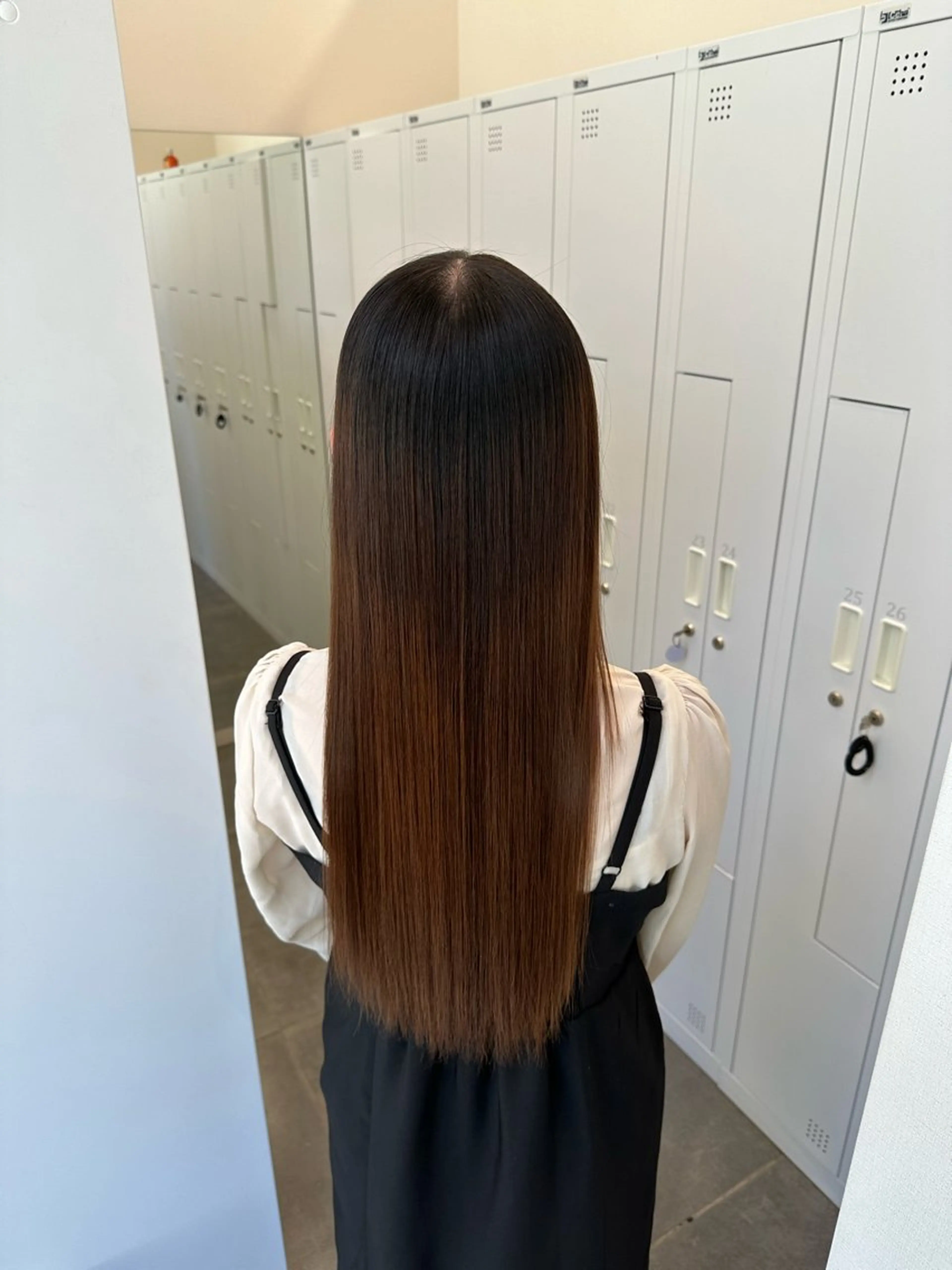 ロング カラー 美髪特化✨ 伊織✨縮毛矯正✨のヘアスタイル