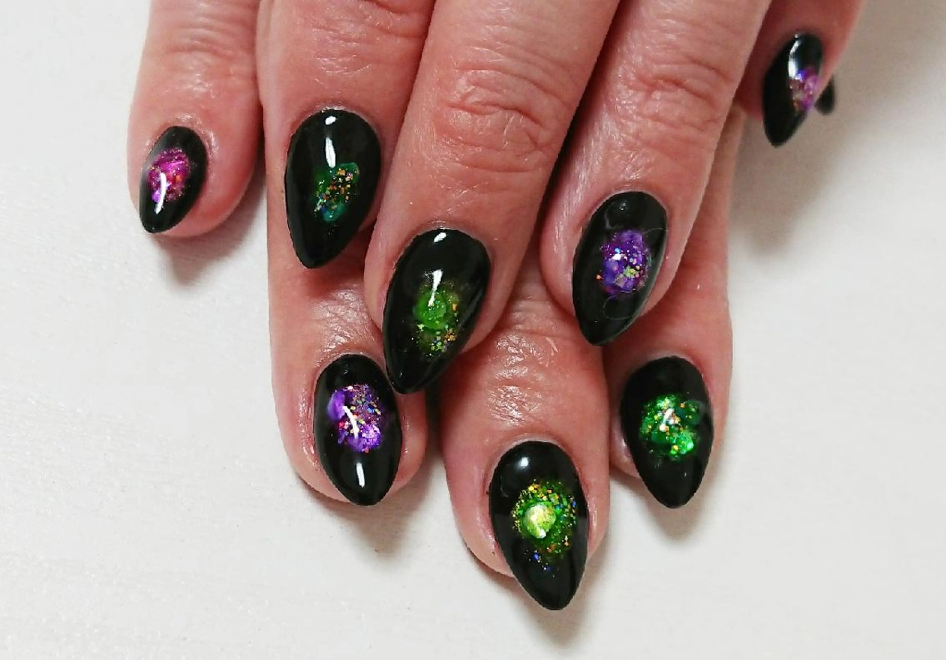 ネイル ハンドネイル Lilith Nailのネイルデザイン