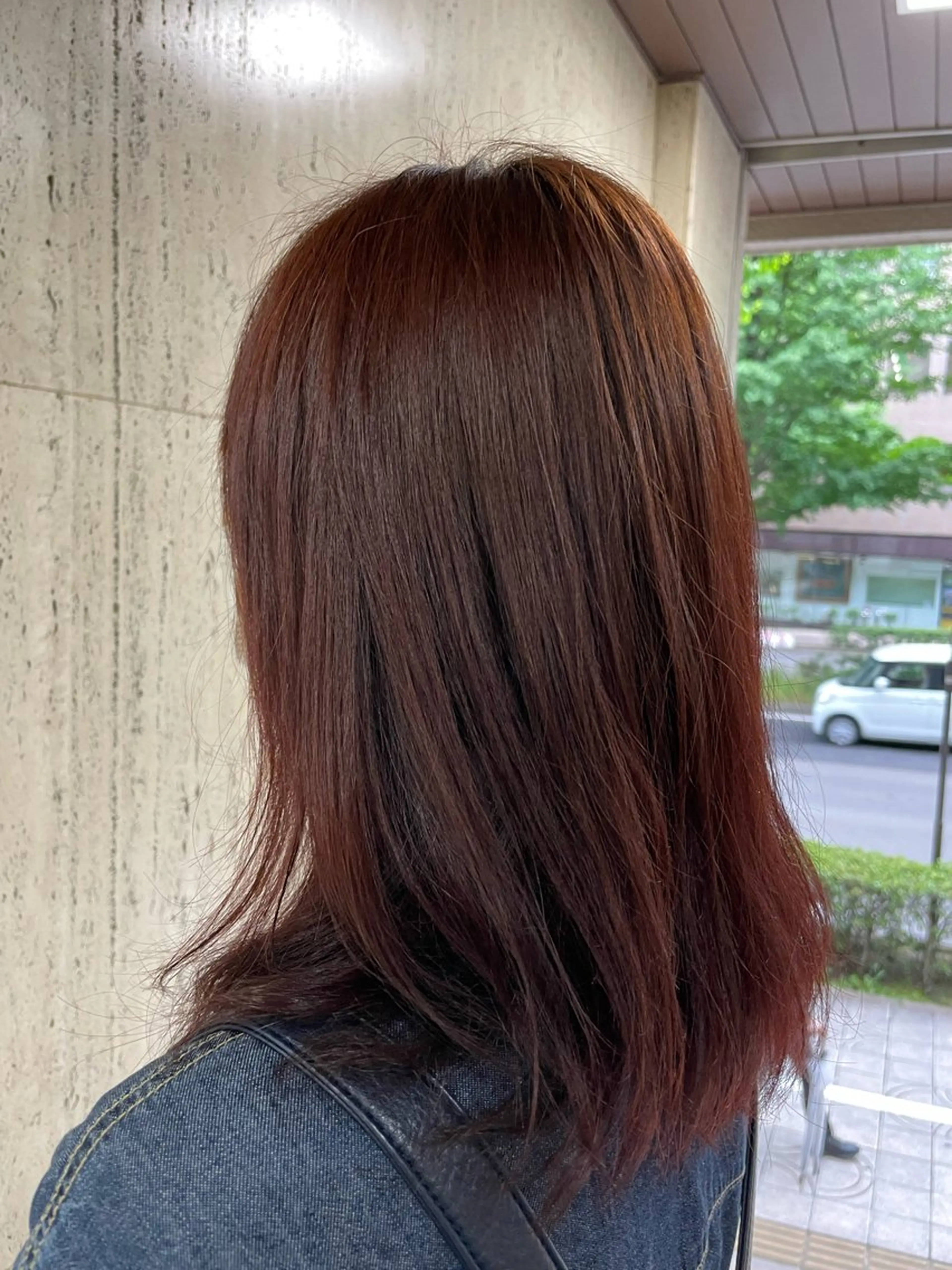 セミロング カラー 🌈透明感カラー 韓国 ミライ🇰🇷のヘアスタイル