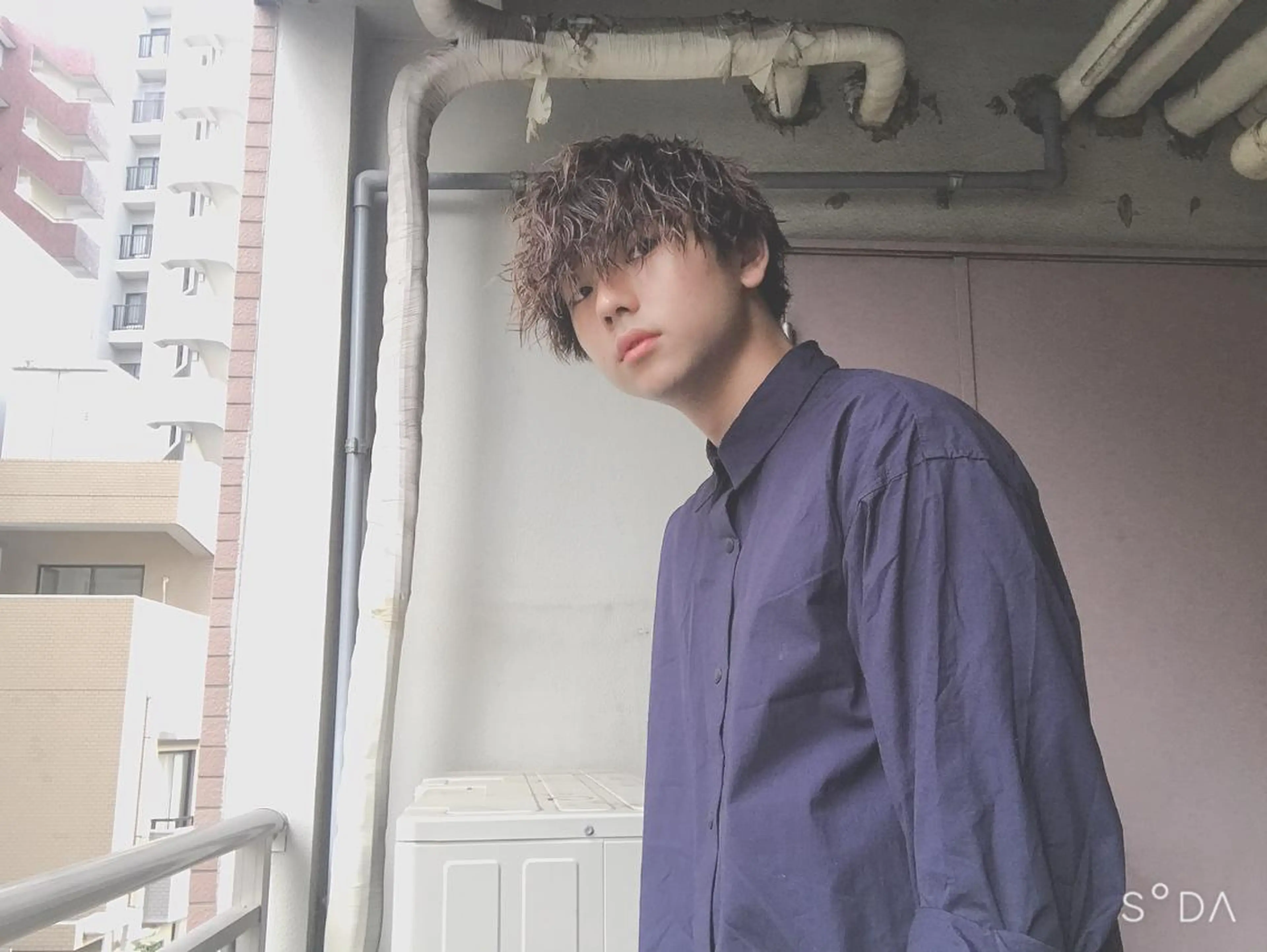 ミディアム カラー パーマ メンズ メンズブリーチ メンズハイトーン ブリーチ ケアブリーチ ハイトーンカラー ⚠️激安ブリーチで 後悔してる方へ⚠️のヘアスタイル