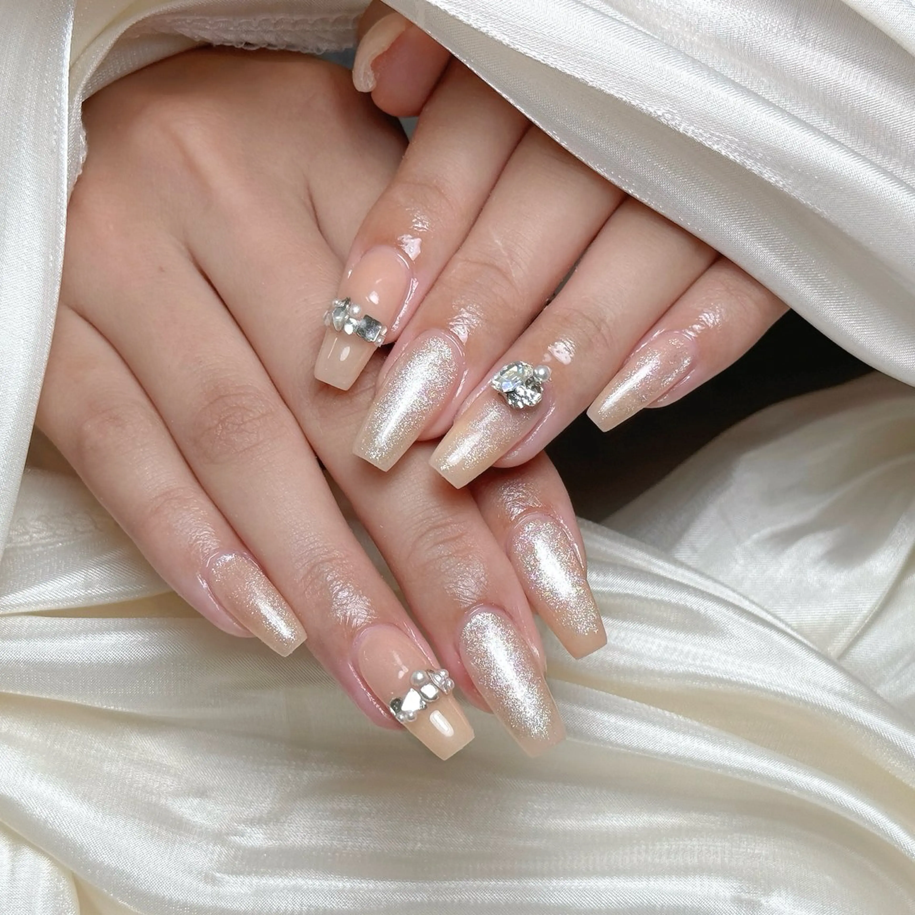 ネイル Maggie Nail🦩のネイルデザイン