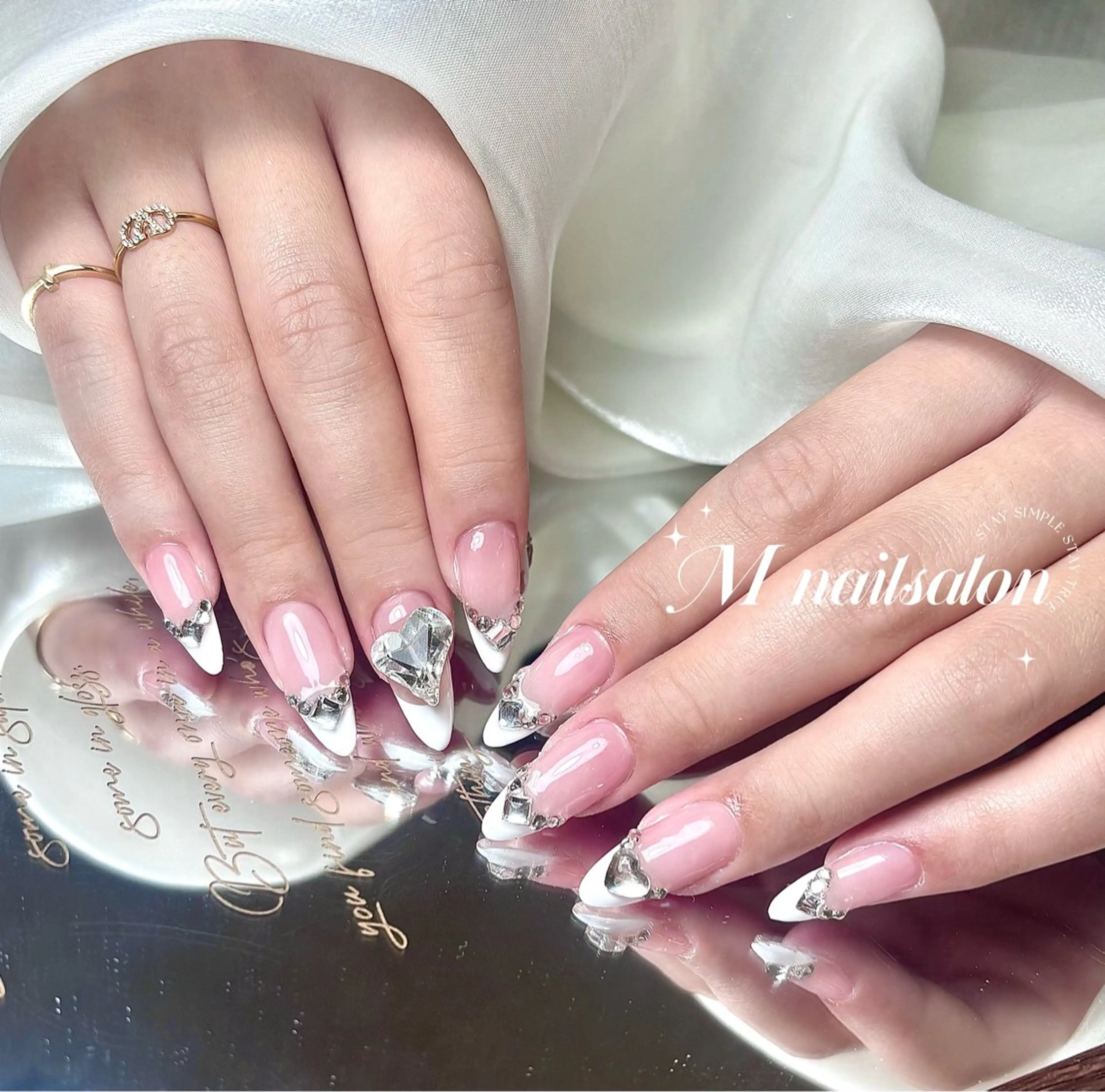 ネイル M🌷nail 長さだし専門店のネイルデザイン