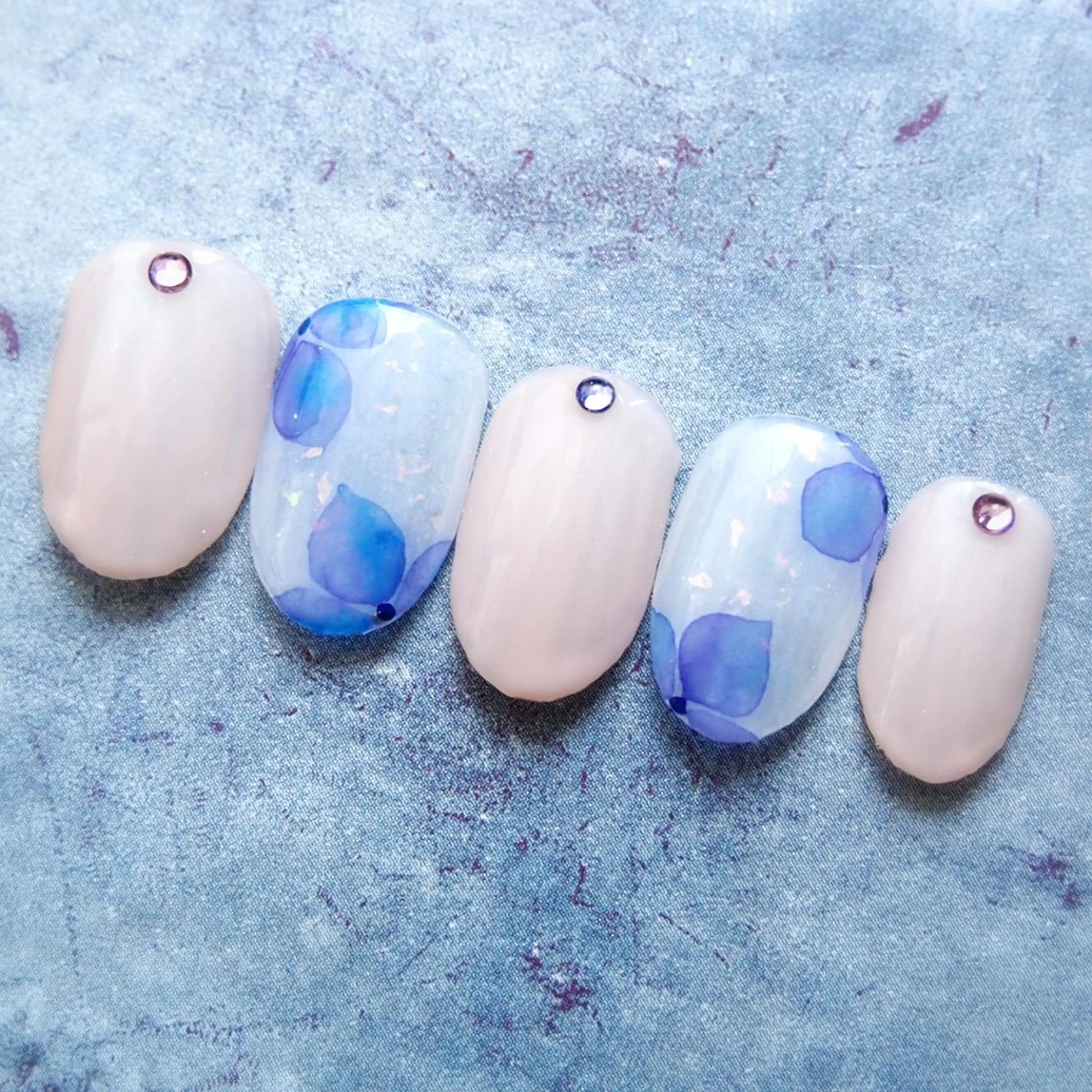 ネイル ハンドネイル 山田 麻衣のネイルデザイン