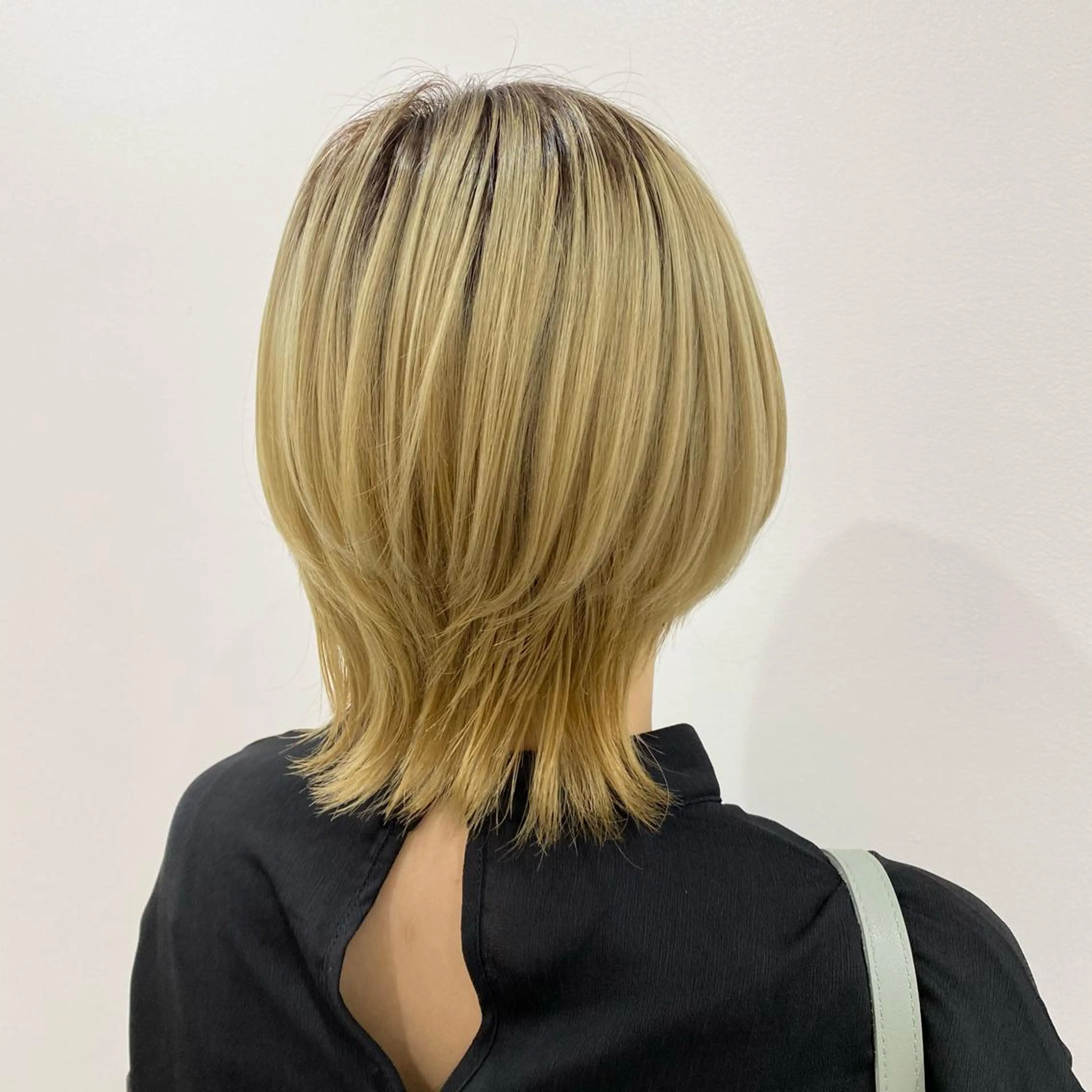 ショート カラー マンツーマン女性 美容師 奏のヘアスタイル