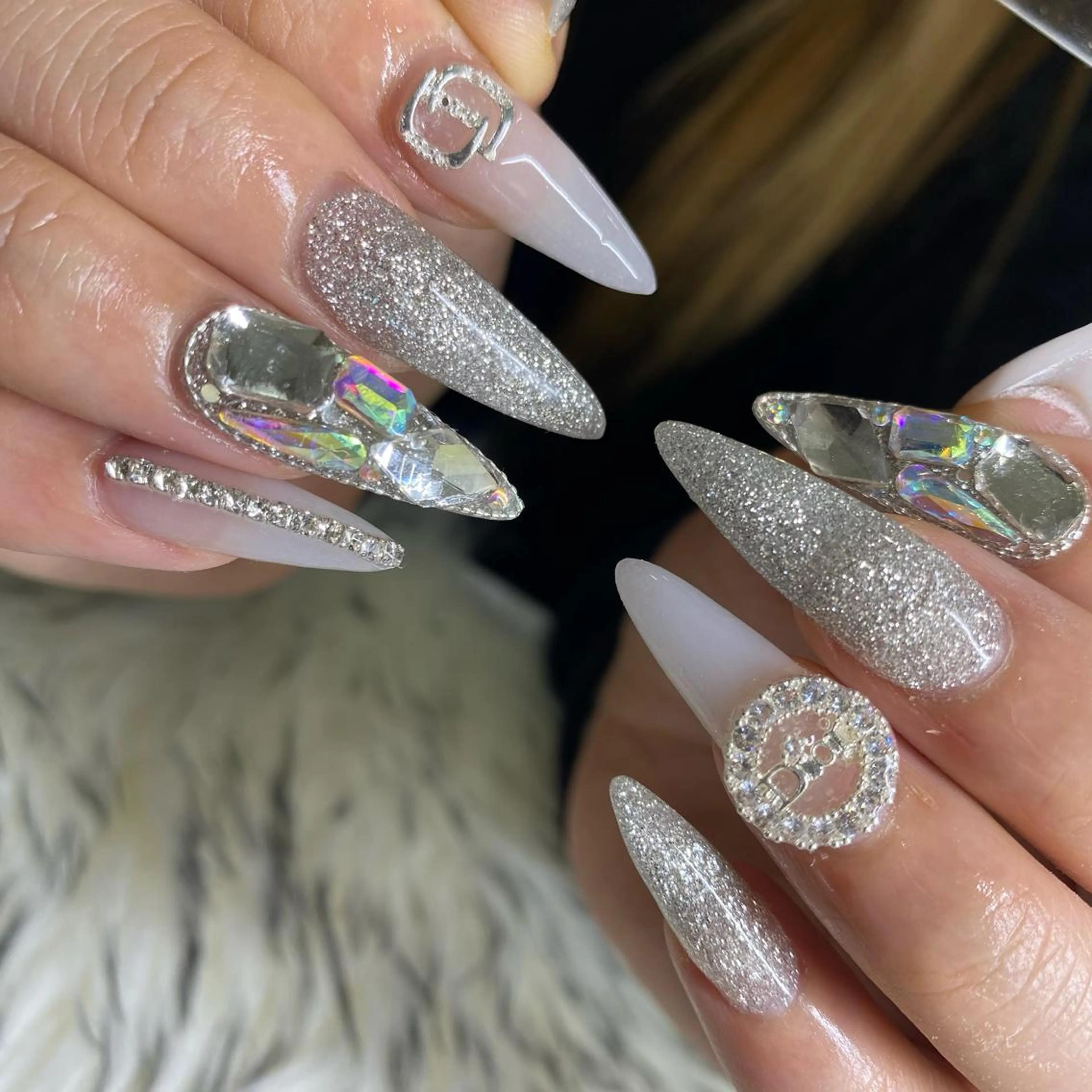 ネイル la vie  Luire所属・la vie Luire ｱｽｶのネイルデザイン