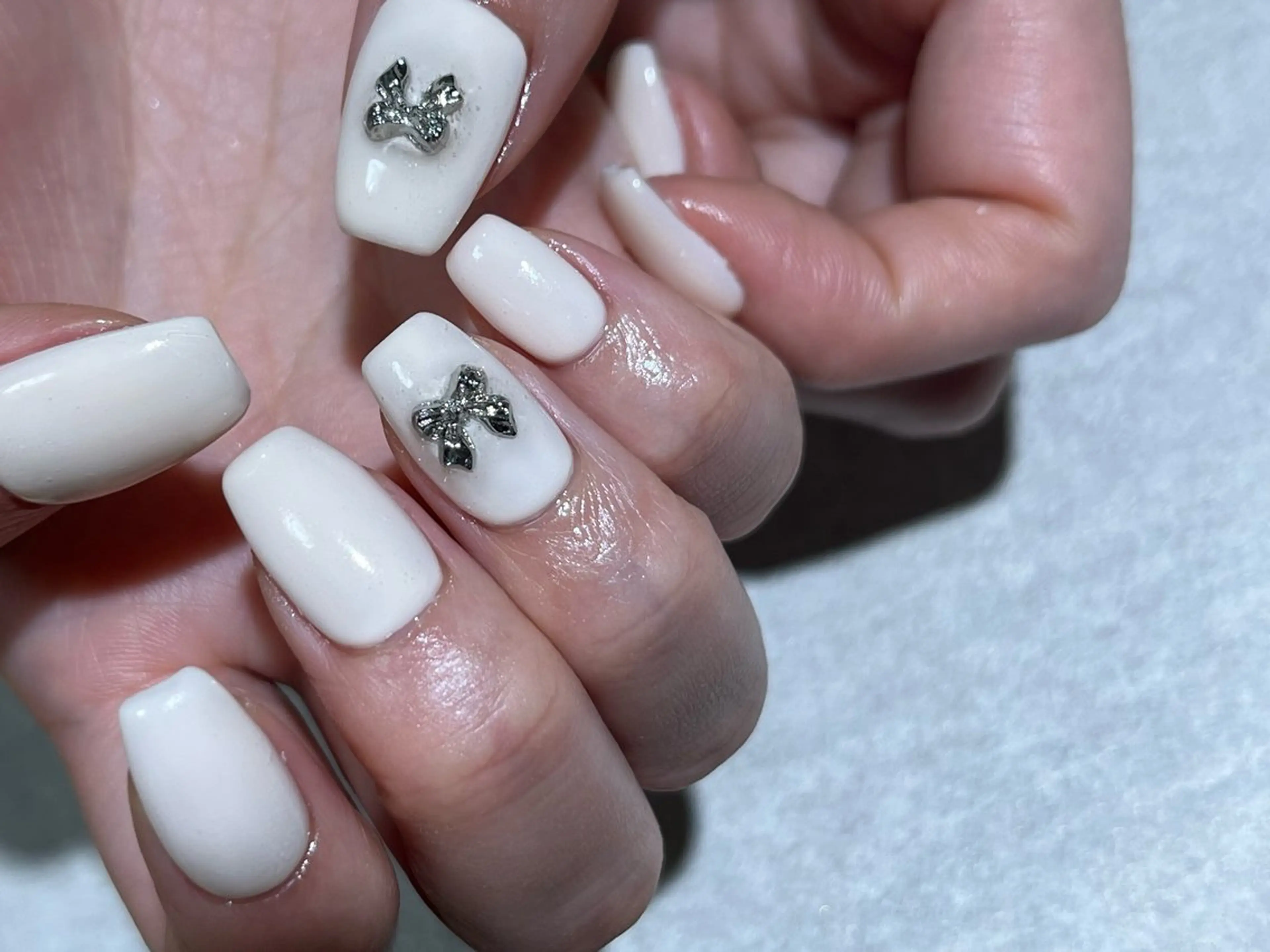 ネイル ハンドネイル repos 金山ネイルサロンのネイルデザイン