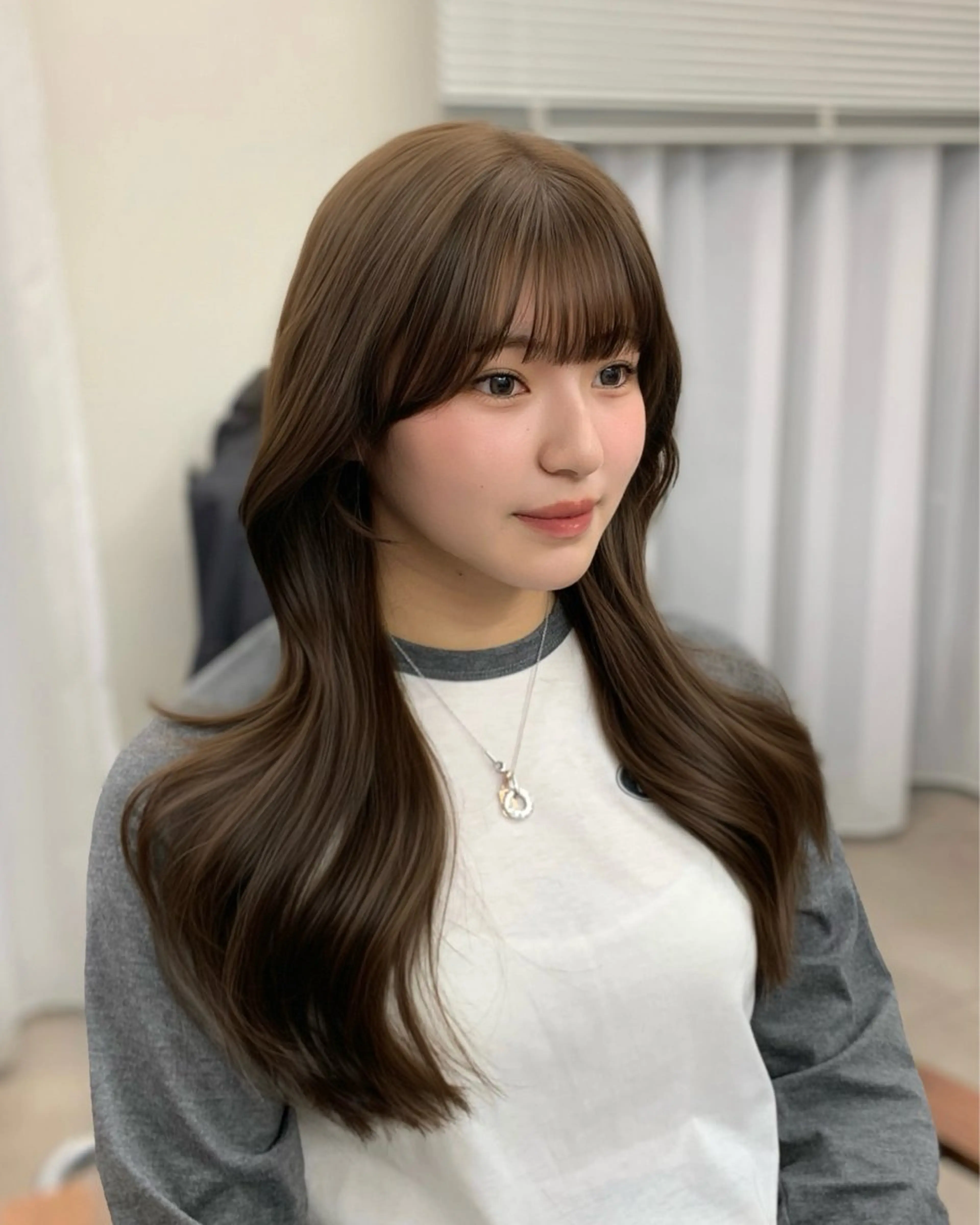 【4/14.15限定✨】ブリーチなしダブルカラー+レイヤーカット+高保湿トリートメントの写真