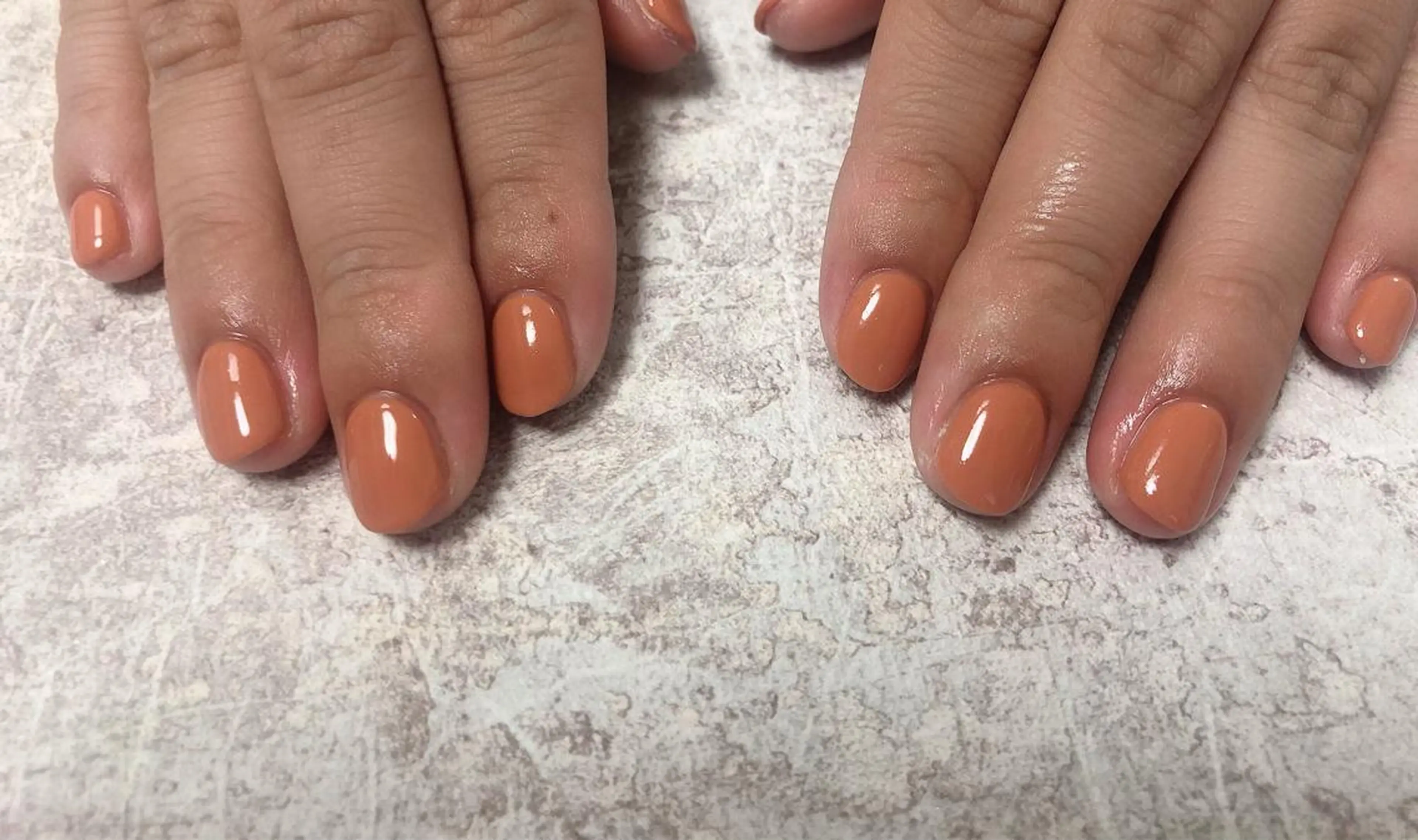 ネイル オレンジ ハンドネイル mogunail &blowのネイルデザイン