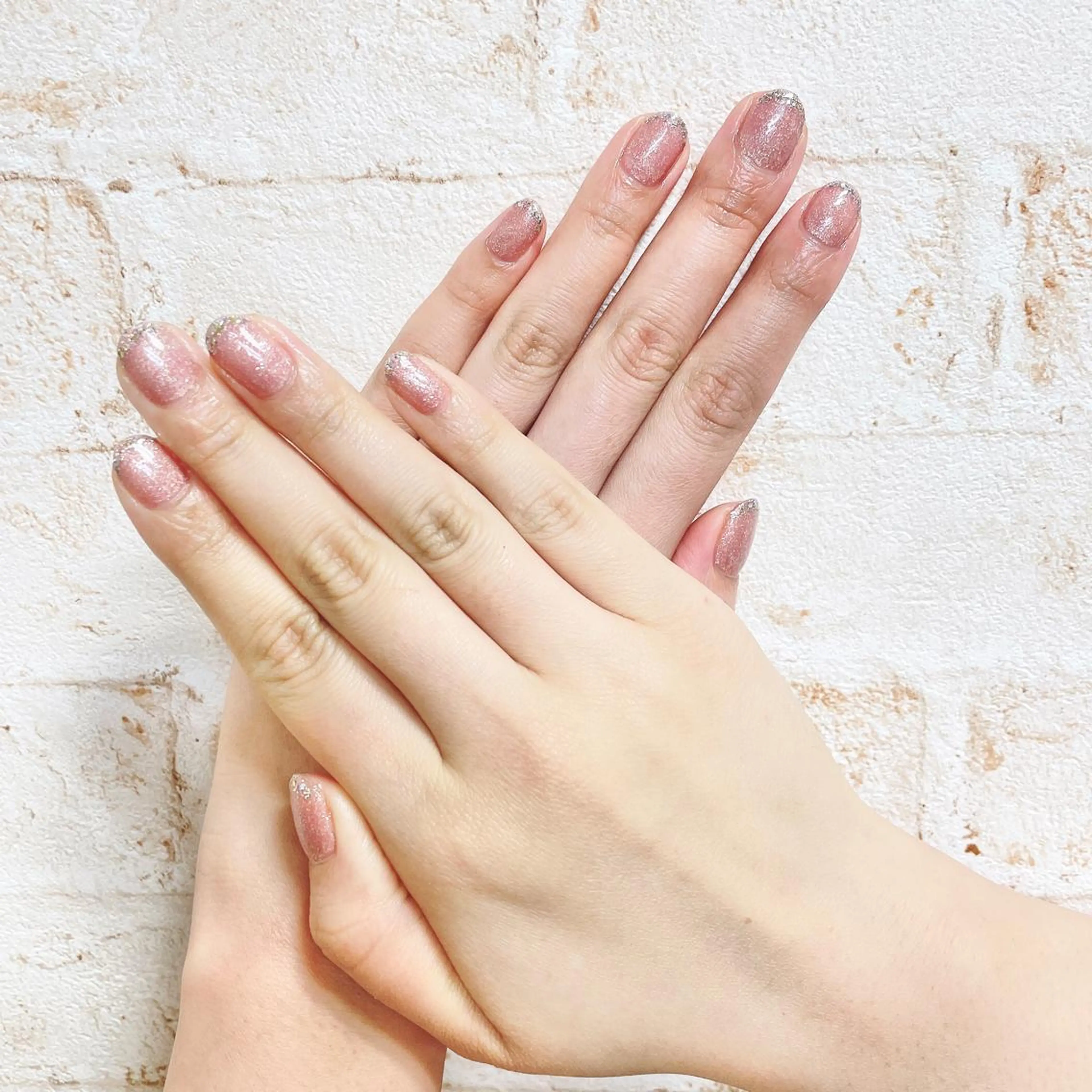 カラー シルバー ヘアーサロン ＳＯRＡお顔剃りのエステ・リラクイメージ