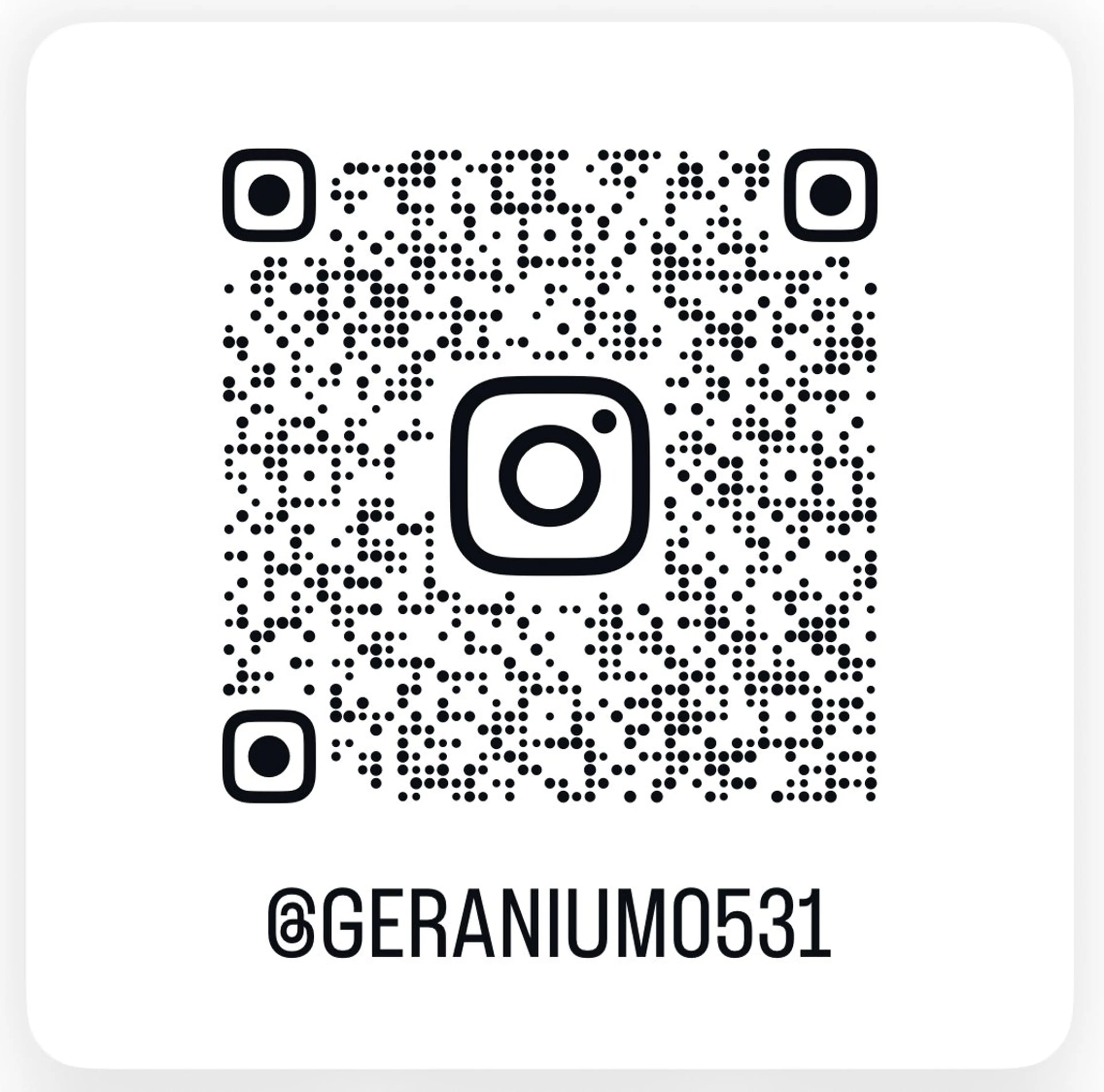 ネイル ハンドネイル フットネイル GéRanium Harukaのネイルデザイン