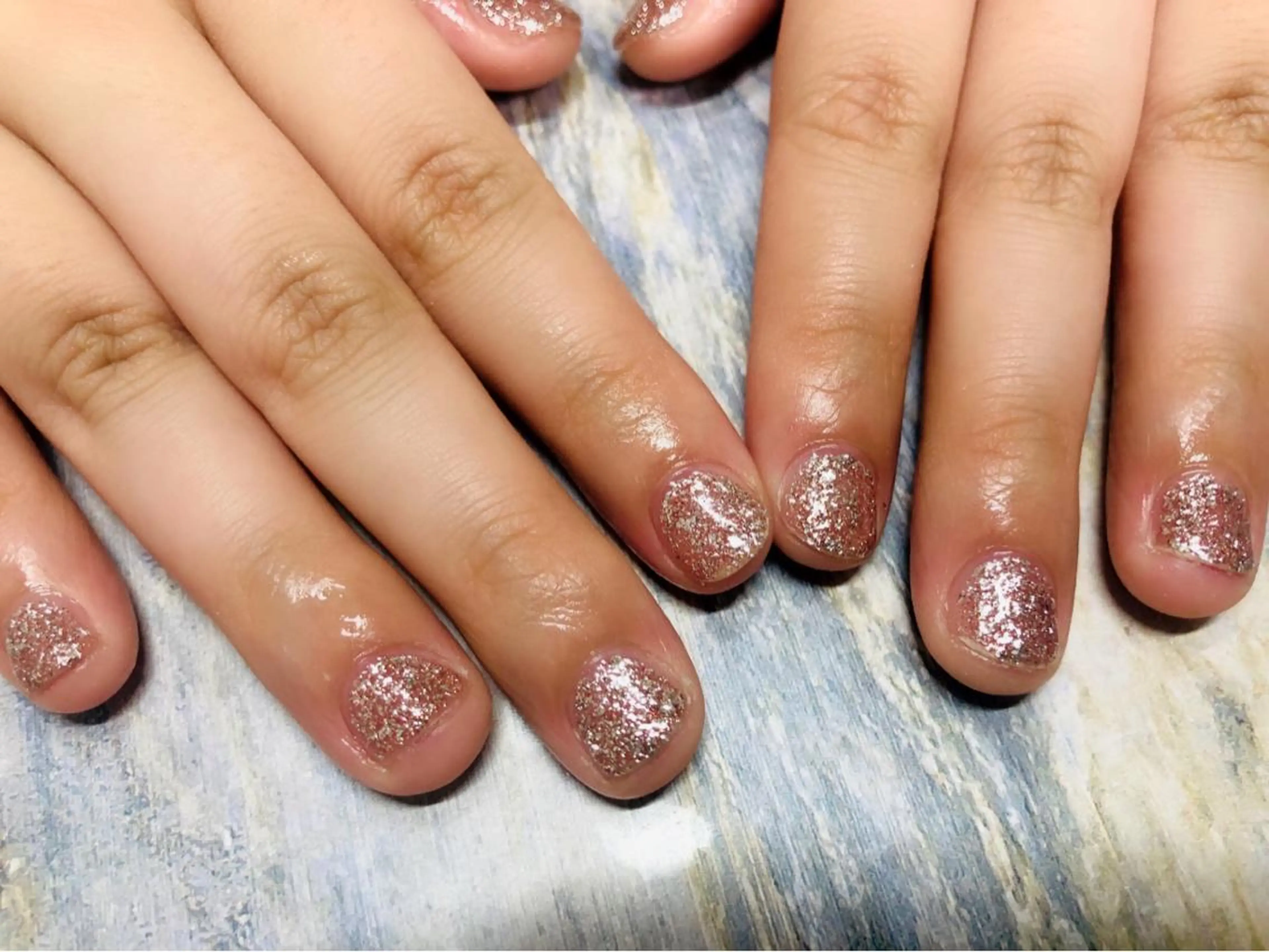 ネイル ラメ(グリッター) ワンカラーネイル ショートネイル ハンドネイル mogunail &blowのネイルデザイン