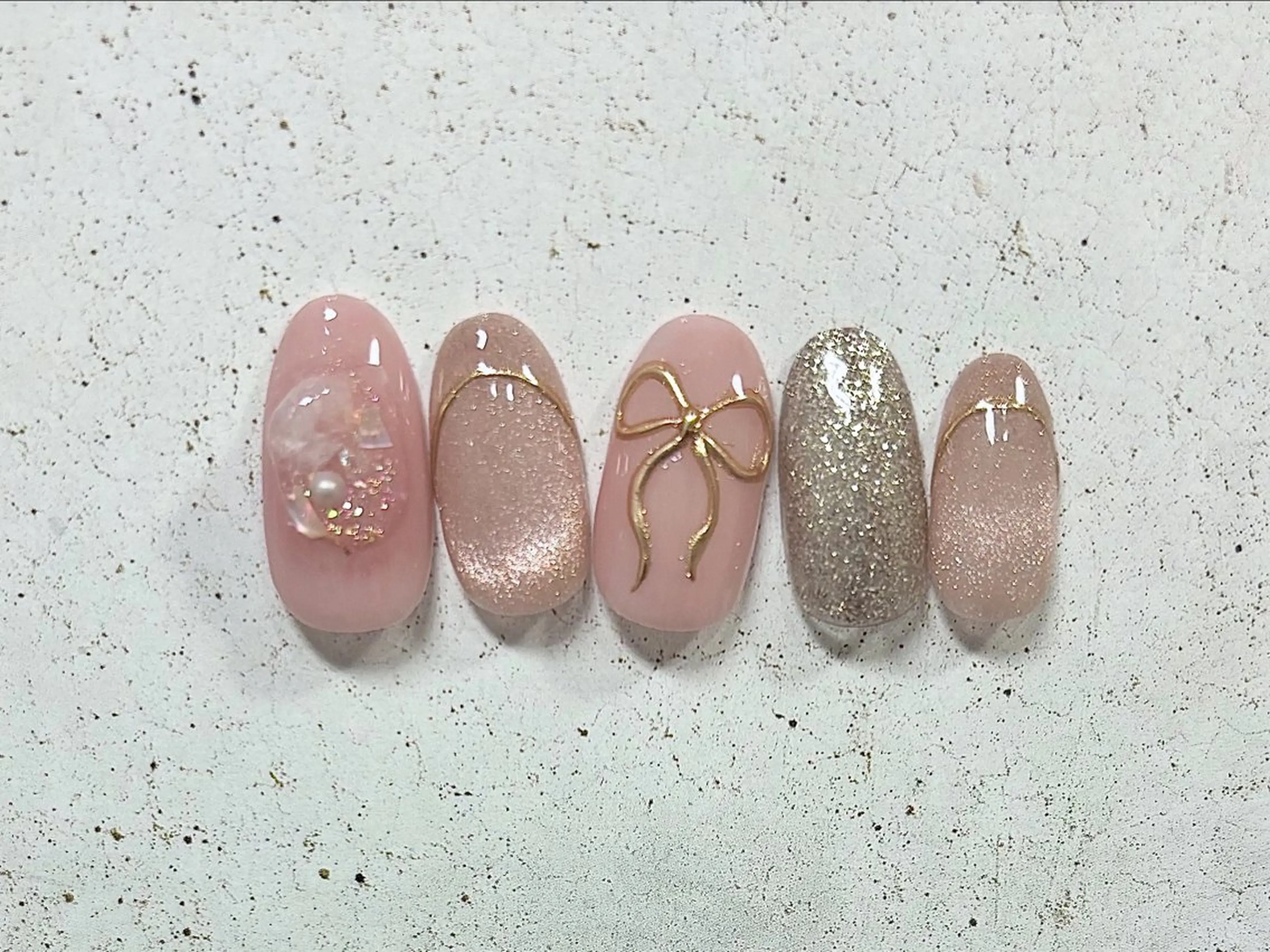 ネイル 坂木 桃子 / ネイルのネイルデザイン