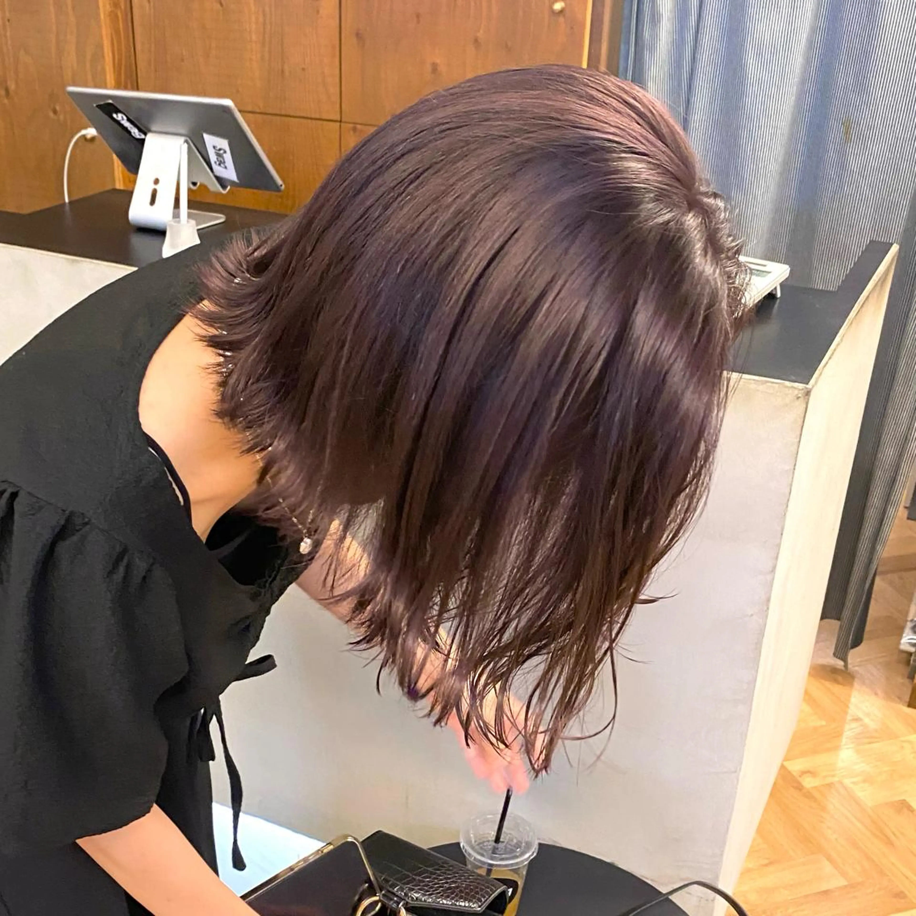 ミディアム カラー パーマ ヘアアレンジ メンズ キッズ ネイル マツエク・マツパ カット ヘアカラー 前川 朋香のヘアスタイル