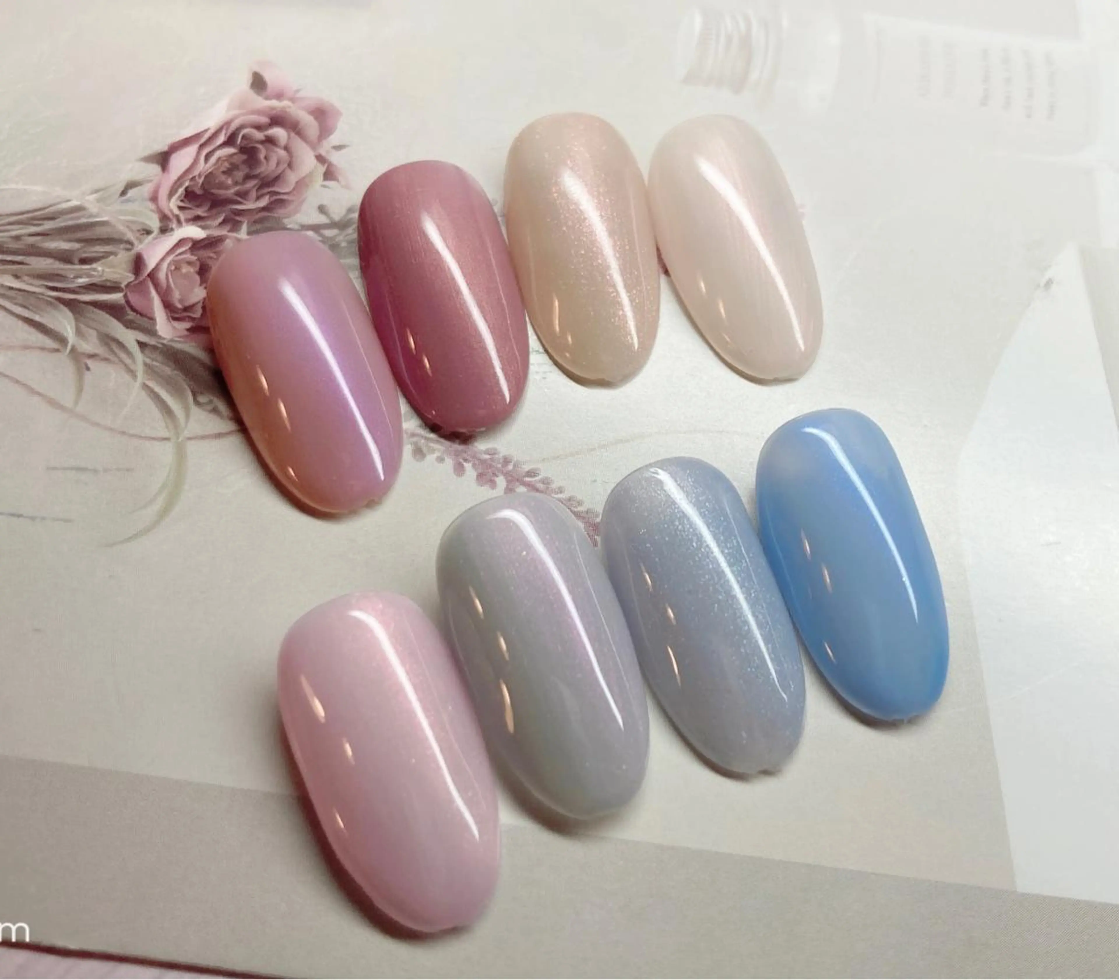 ネイル ewt miniのマツエク・マツパデザイン