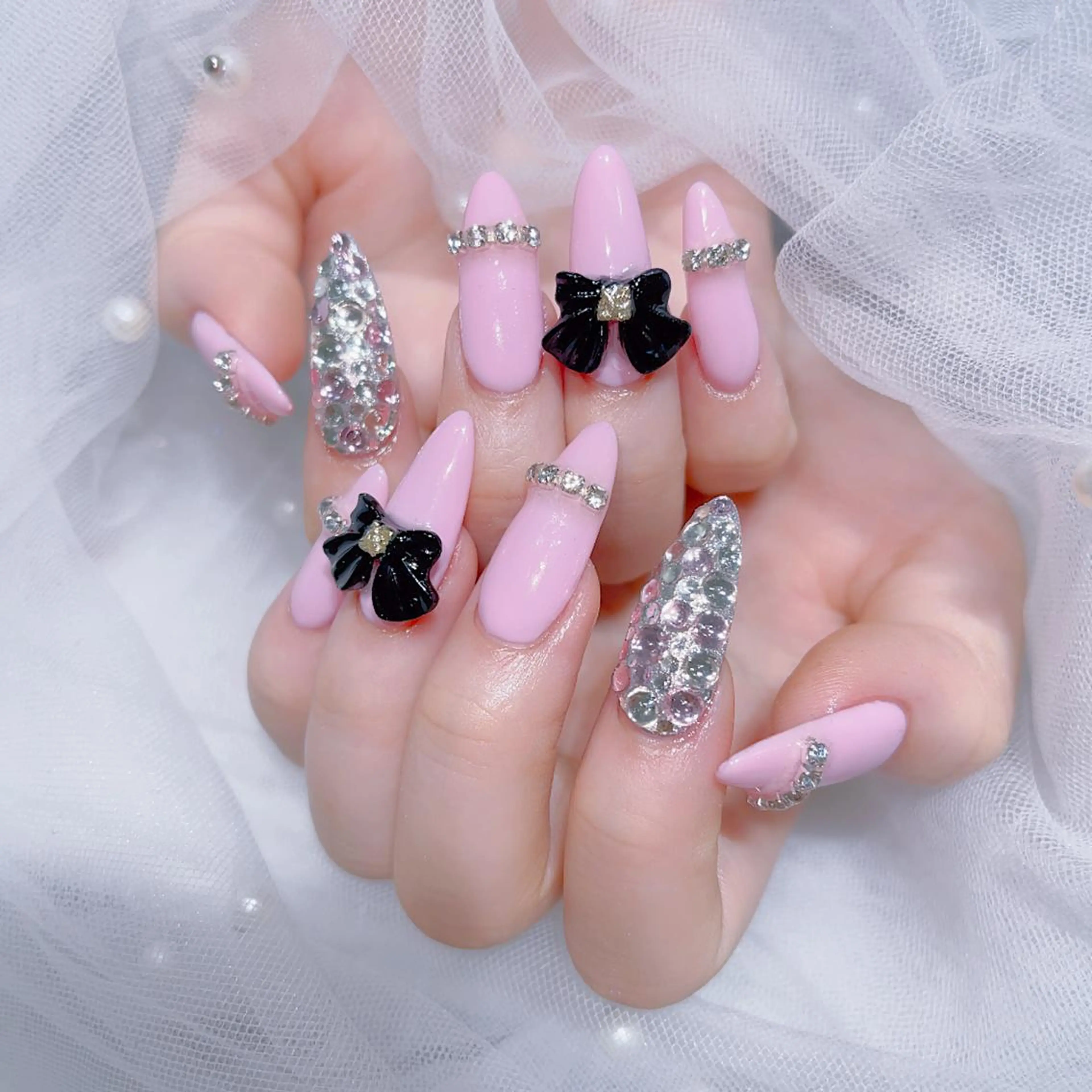 ネイル ハンドネイル Queens ciciのネイルデザイン