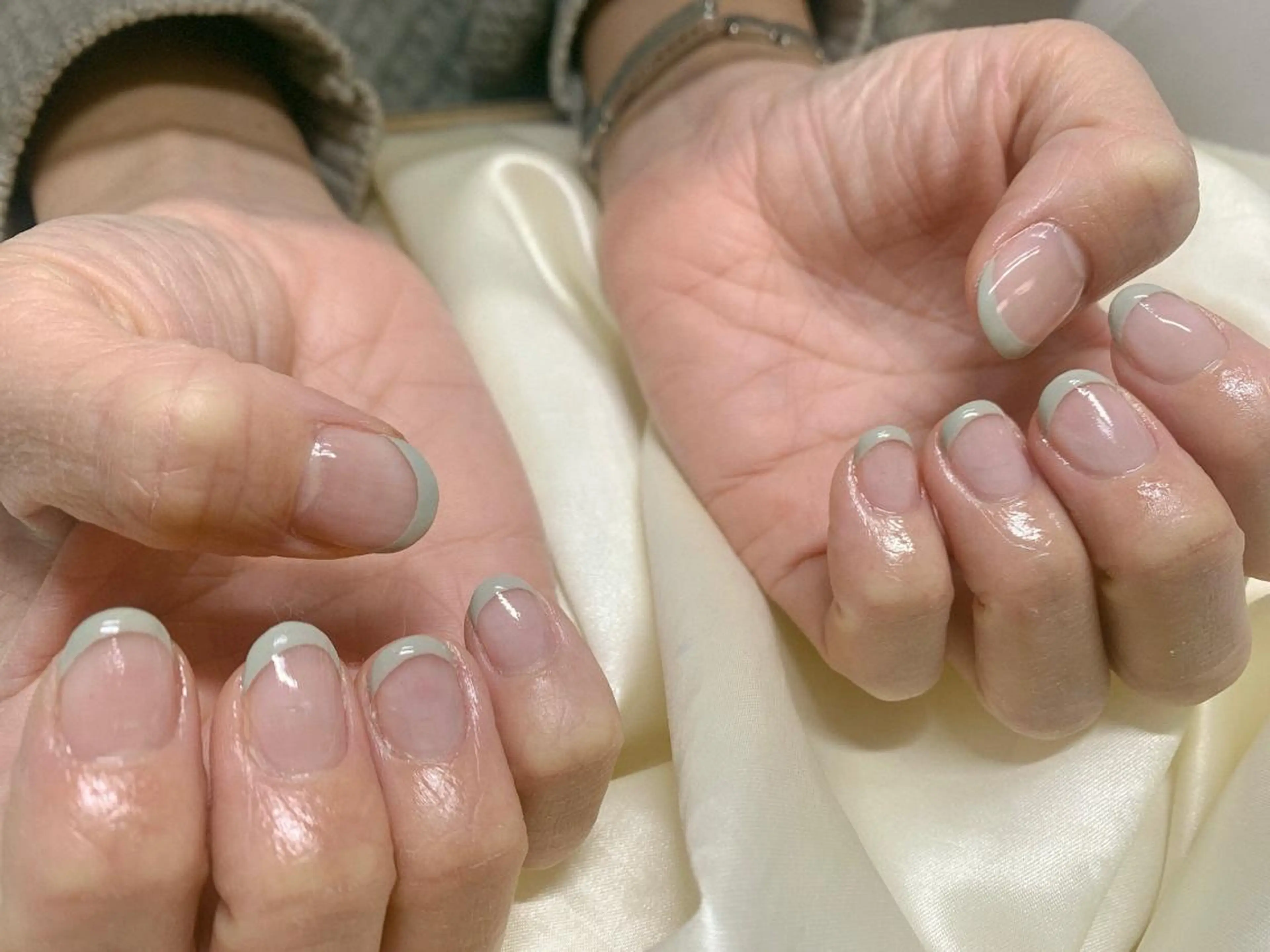 ネイル フレンチネイル 春ネイル mogunail &blowのネイルデザイン