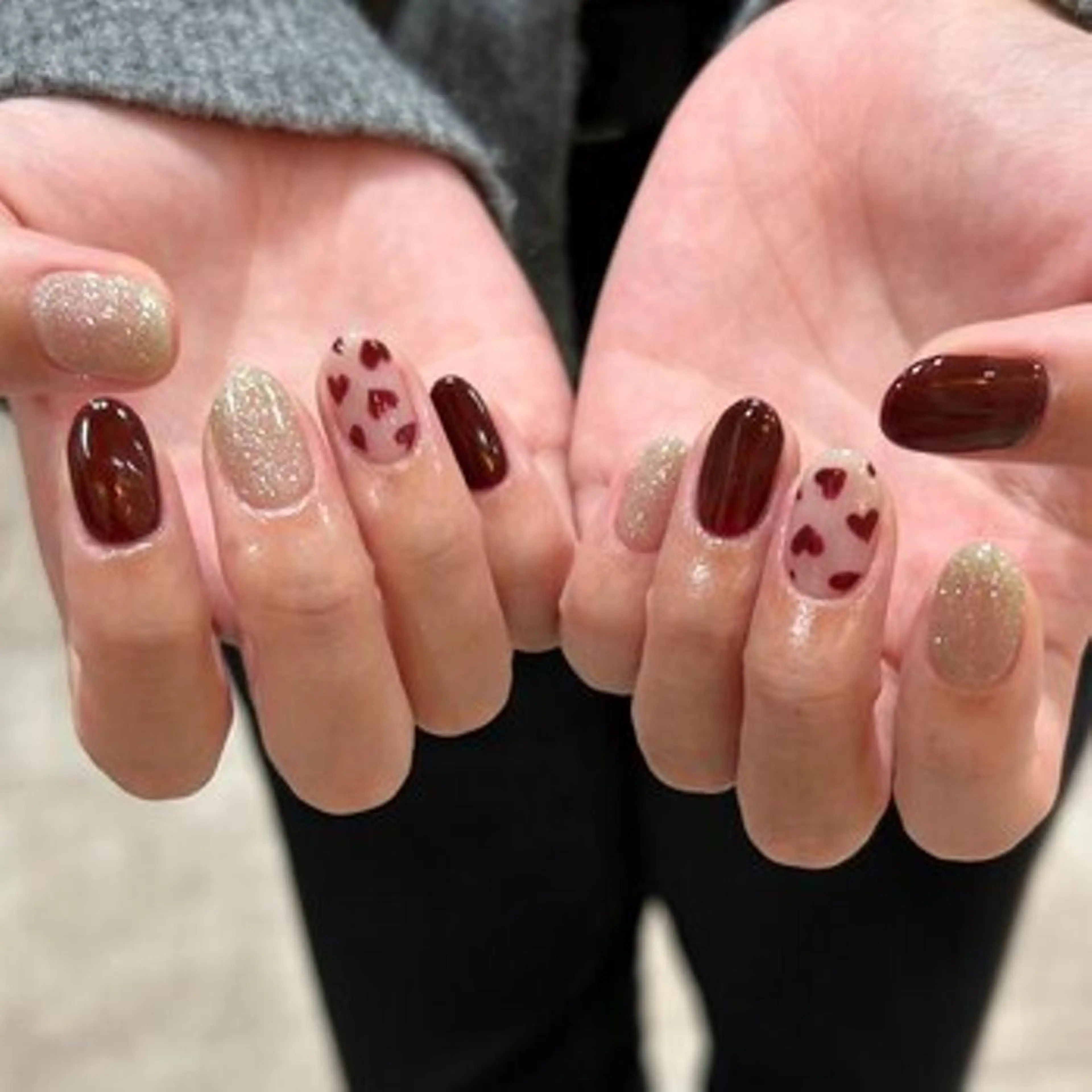 ネイル ボルドー ゴールド ハート ラメ(グリッター) シルバー ハンドネイル パラジェル認定サロン N°nail 立川のネイルデザイン
