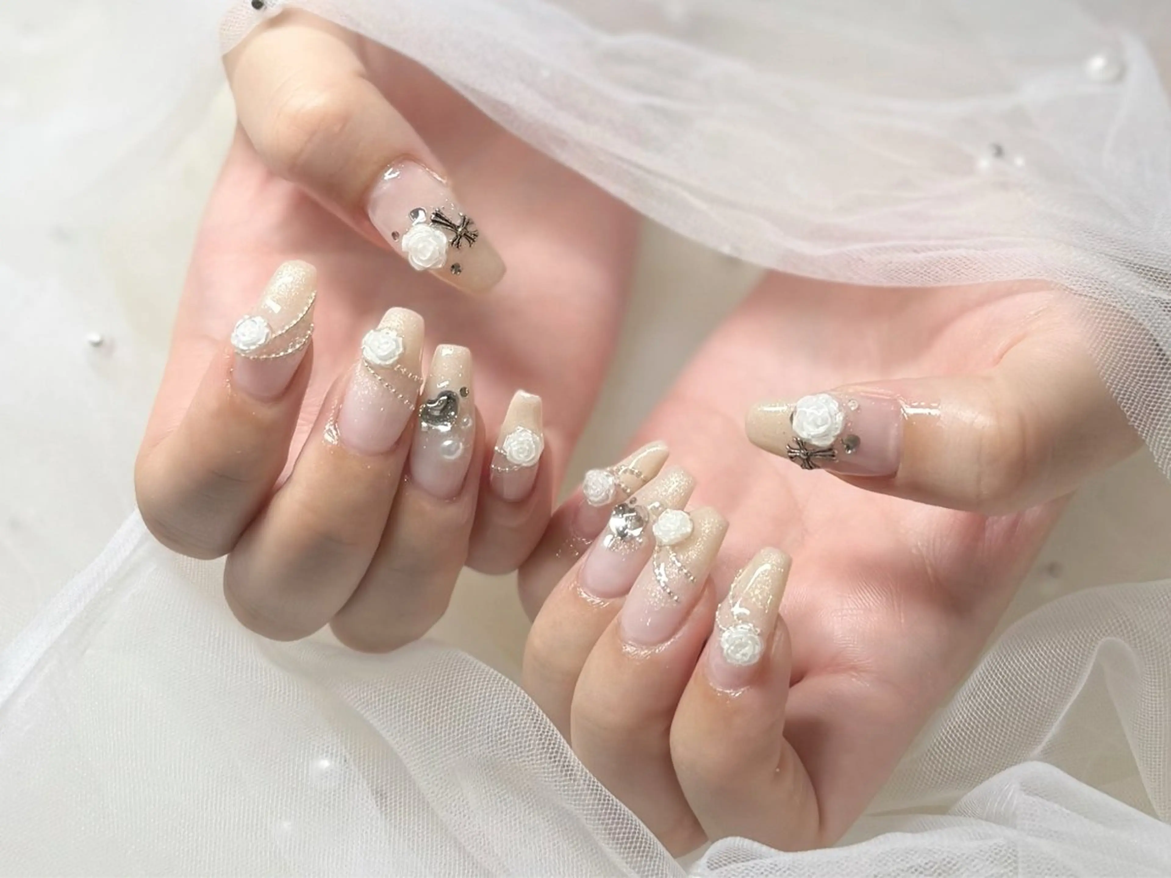 ネイル ALPHA. ナツキ✨痛ネイルのネイルデザイン