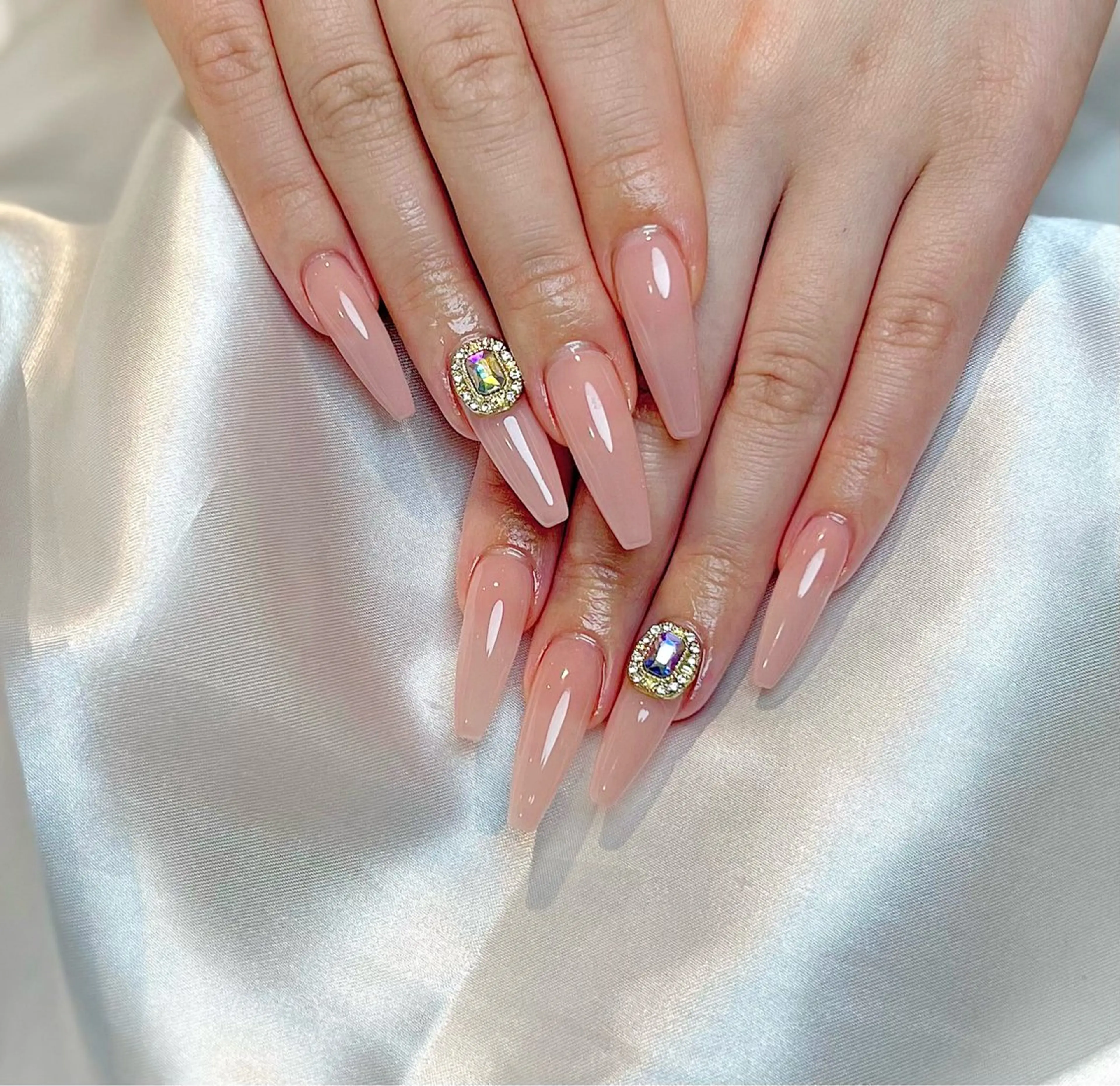 《オフ込甘皮ケア付》🩵スカルプ（チップ長さだし）＋2本アート🩵埋め尽くしやパーツもokの写真