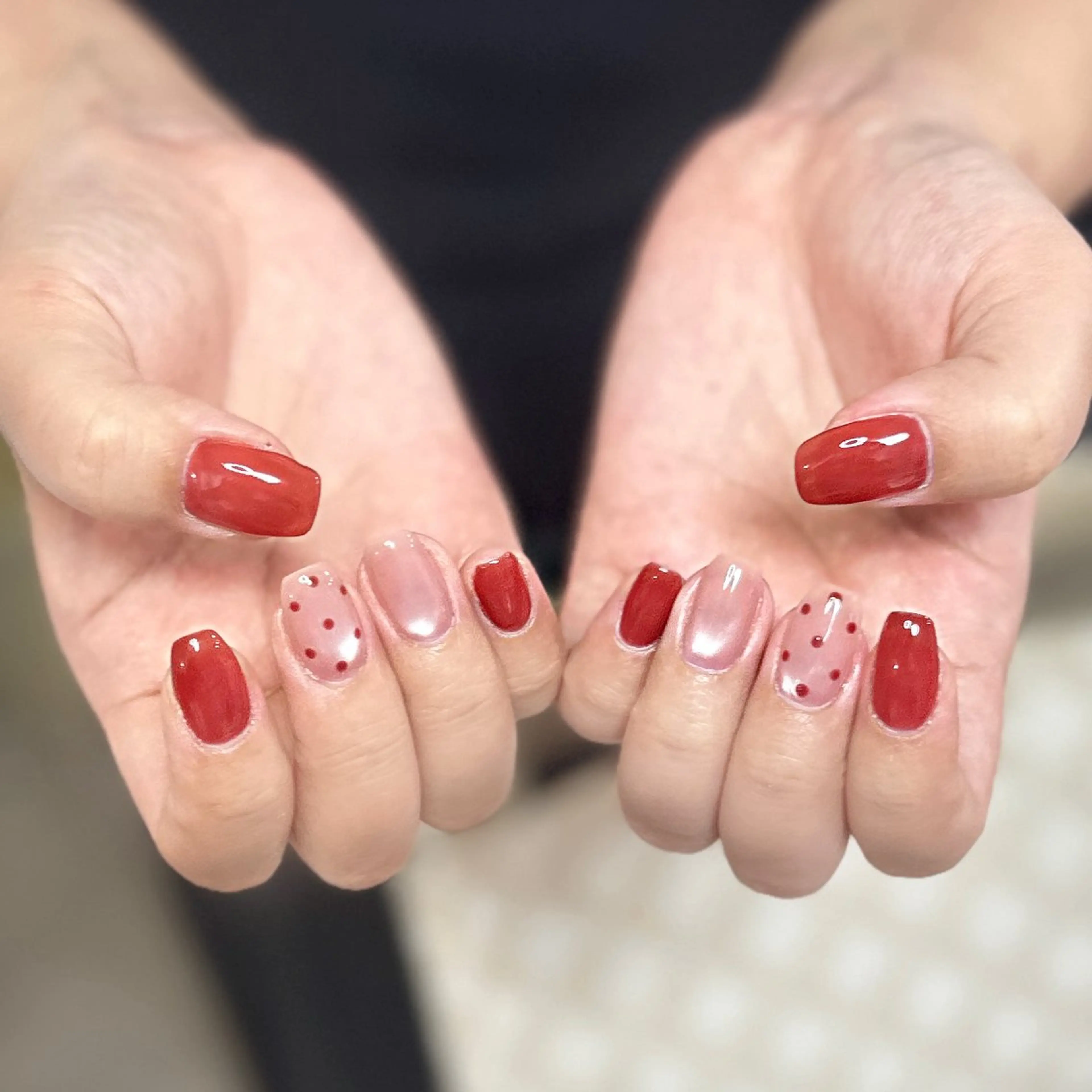 ネイル アートネイル オーロラネイル チークネイル フレンチネイル ガラスフレンチ 🎀YooLi Nail salonのネイルデザイン