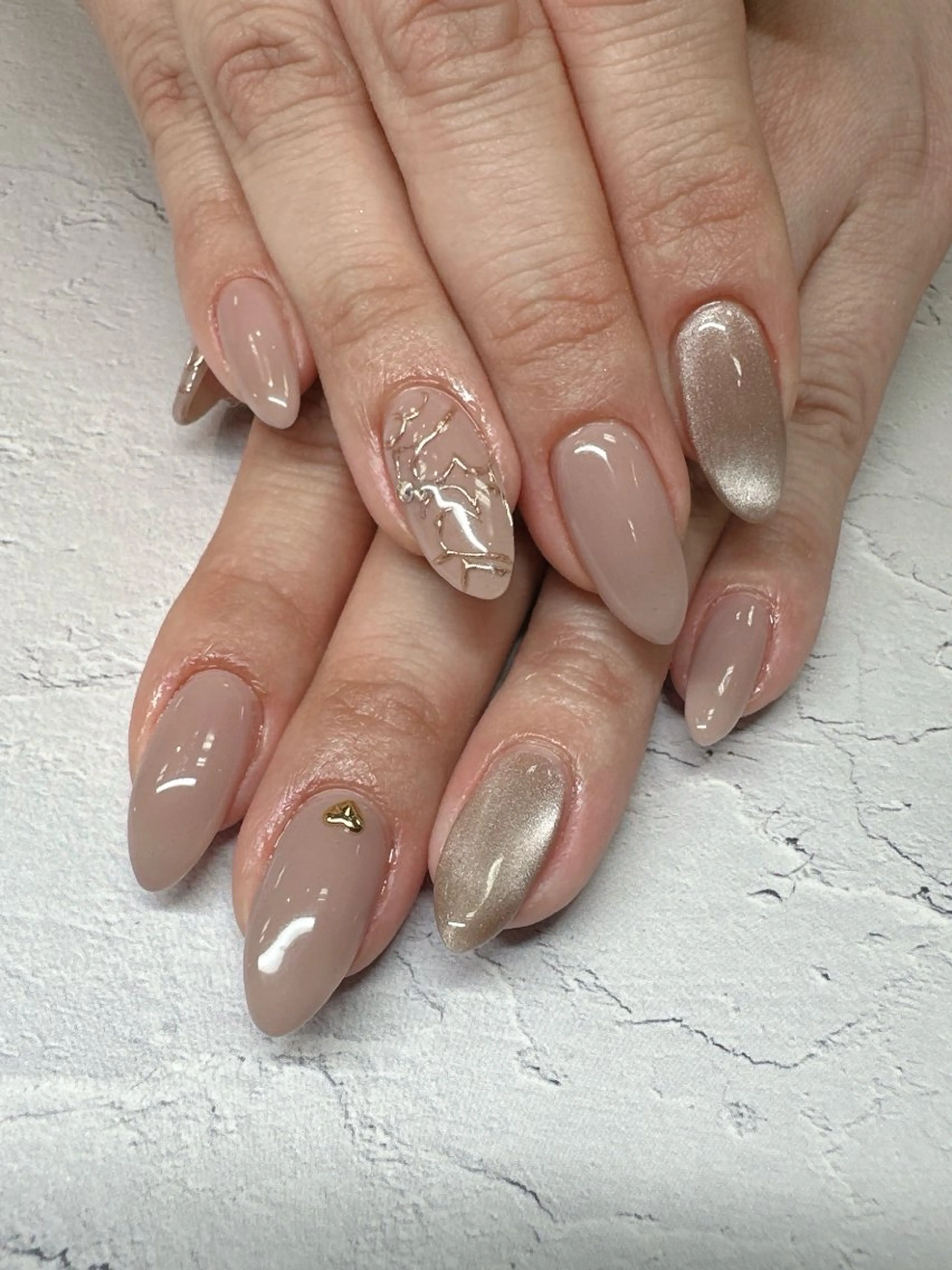 ネイル ハート ハンドネイル nailist SATO【銀座】のネイルデザイン