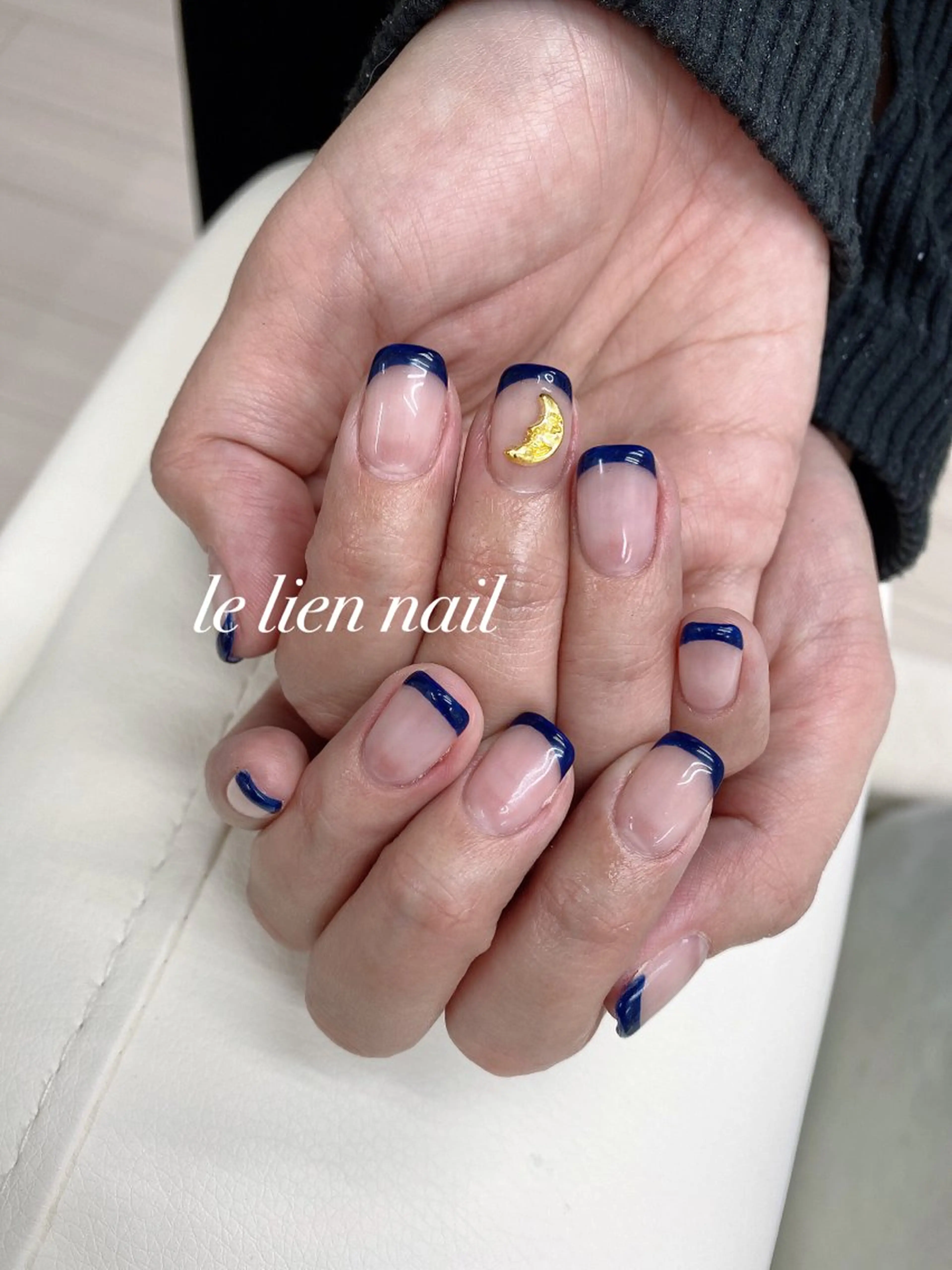 ネイル フレンチネイル ネイビー le lien nailのネイルデザイン
